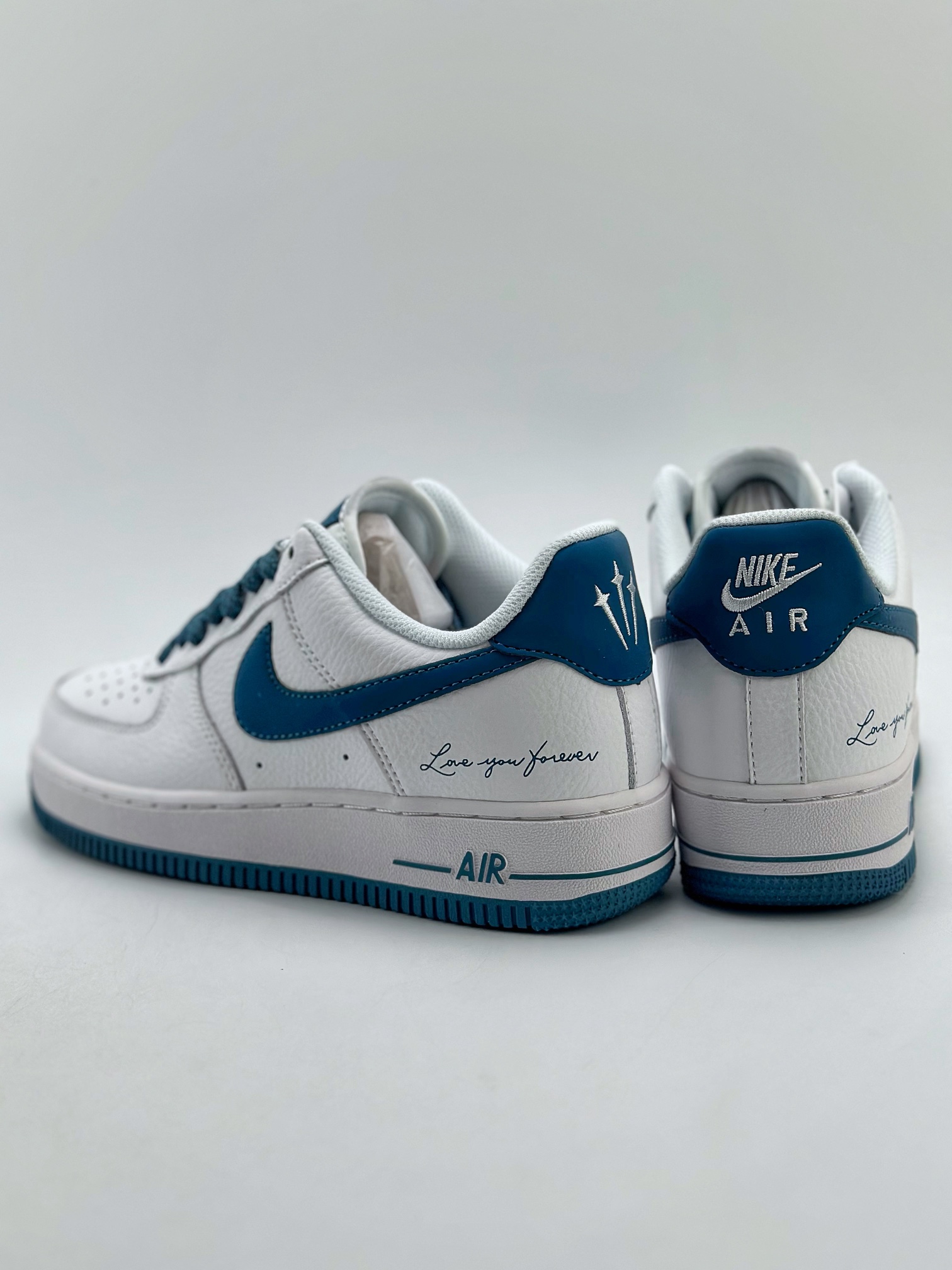 240 Nike Air Force 1 Low 07 签名白青满天星 LO1718-060