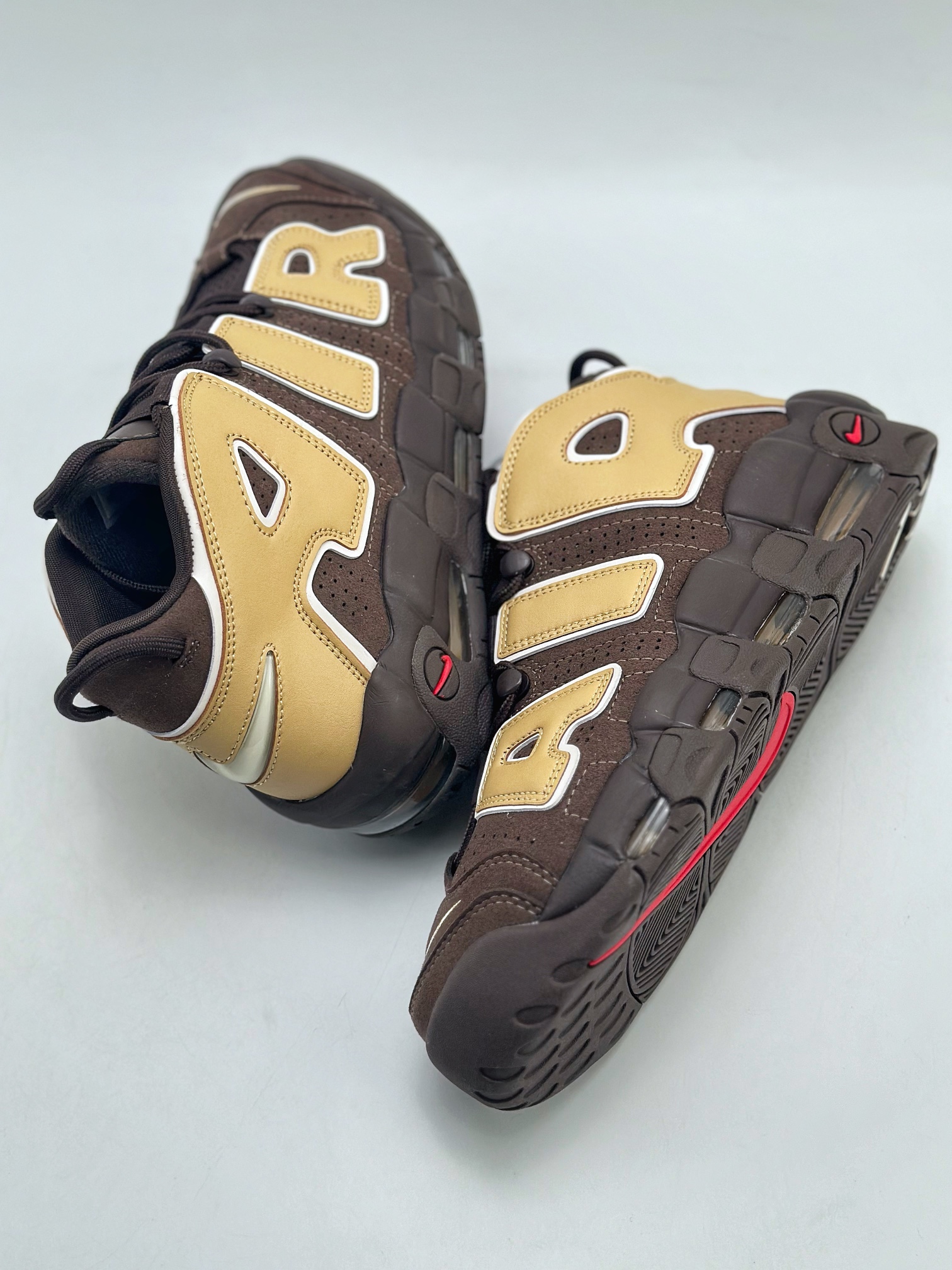 260 Air More Uptempo 黄棕 FB8883-200