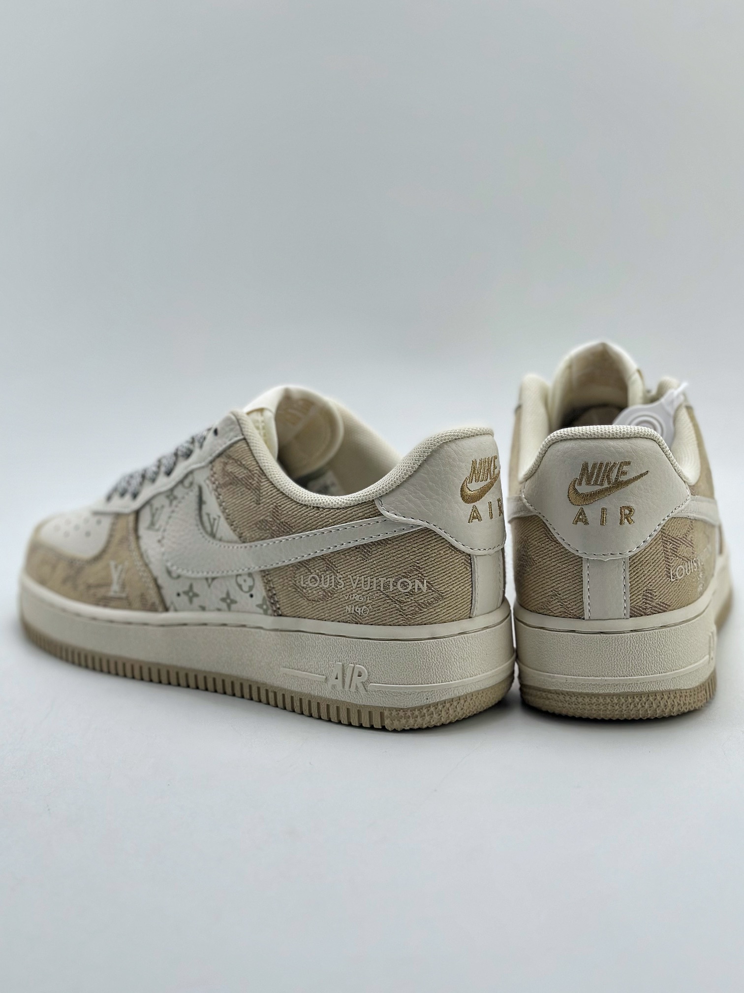 260 Nike Air Force 1 Low 07 x Louis Vuitton 白黄印花 DD8686-300