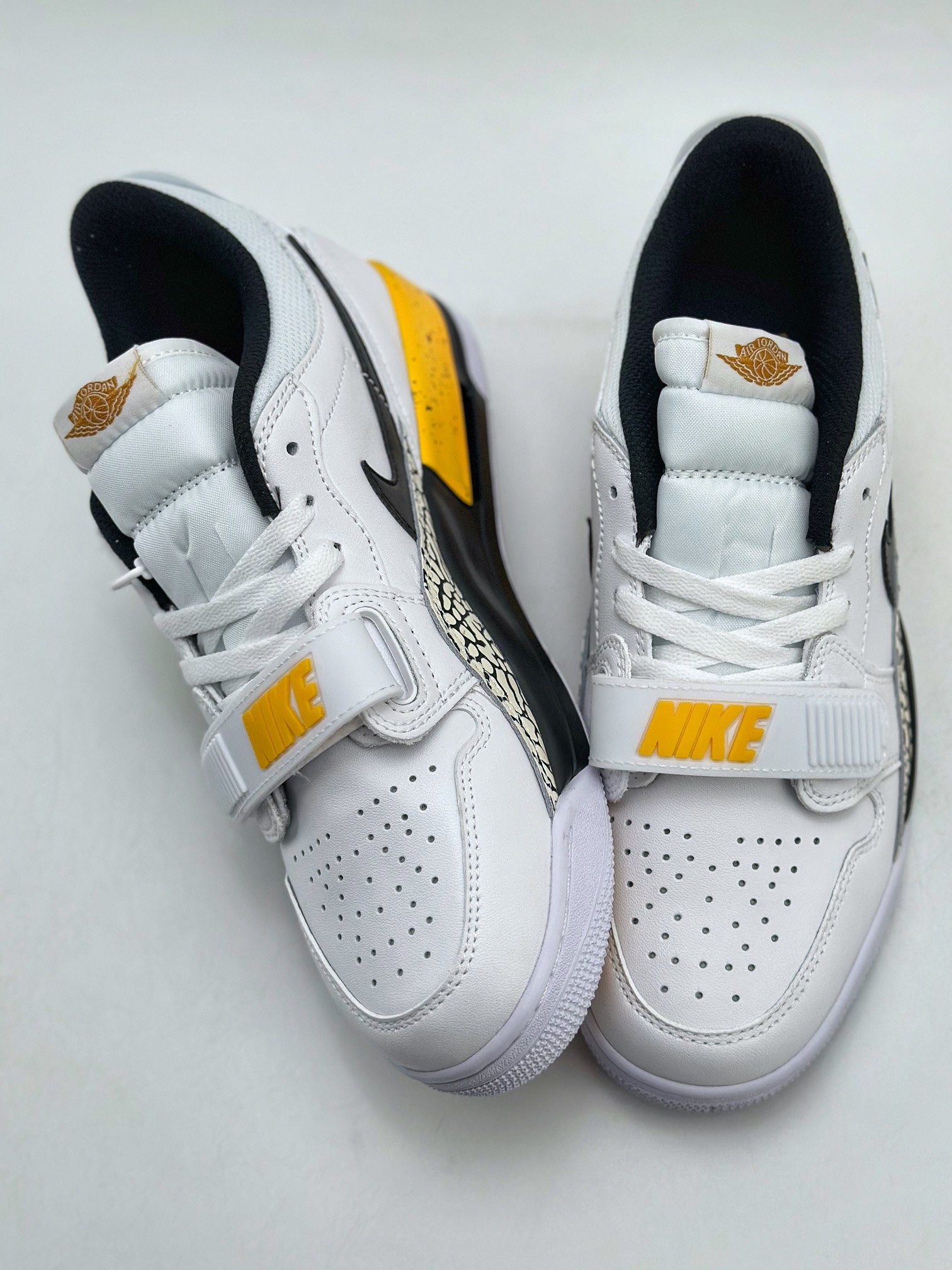 200 Nike Air Jordan Legacy 312 Low 乔丹最强三合一混合版 CD7069-107