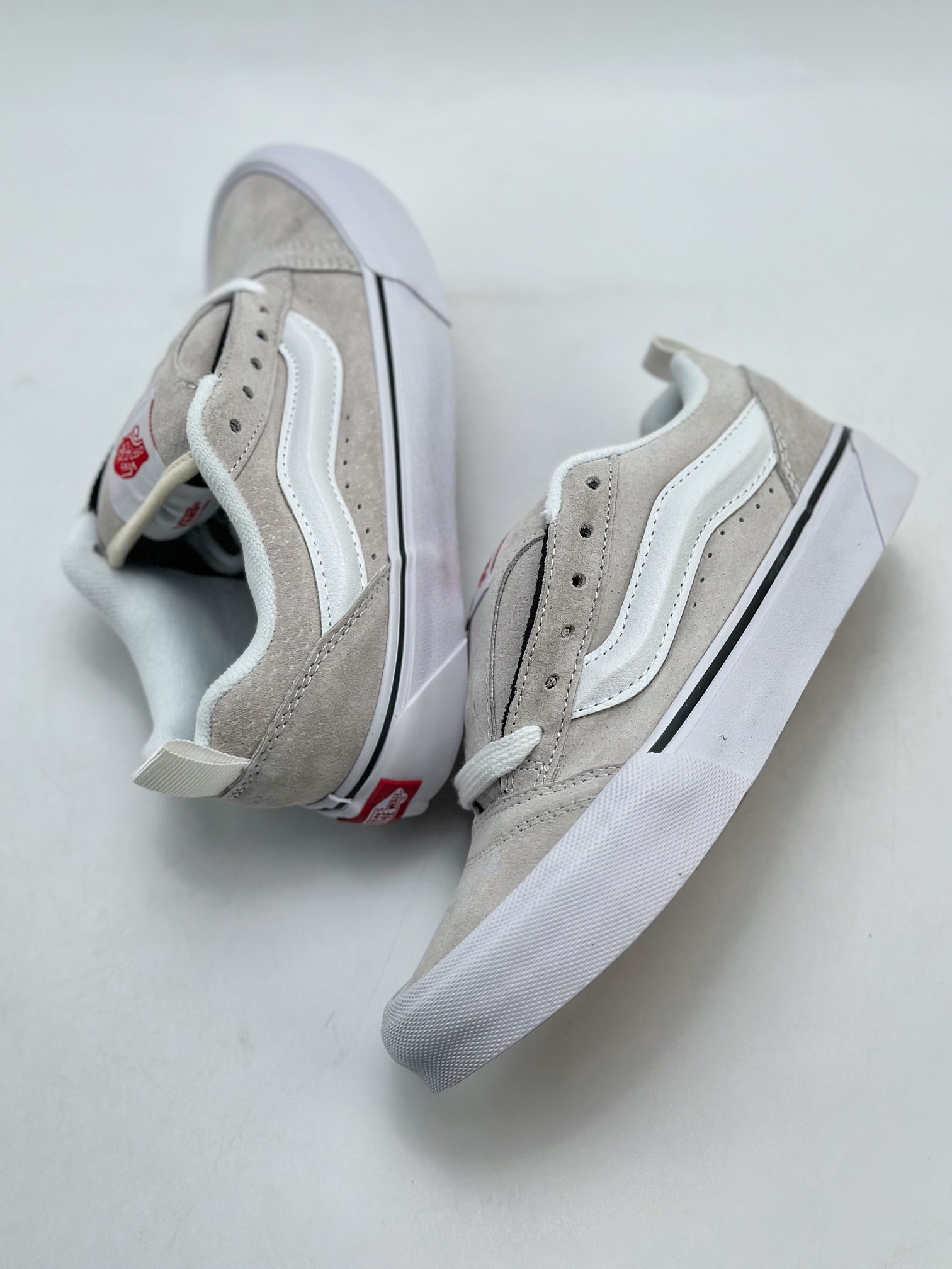 150 Vans Classics Knu Skool 范斯官方  经典米白面包鞋