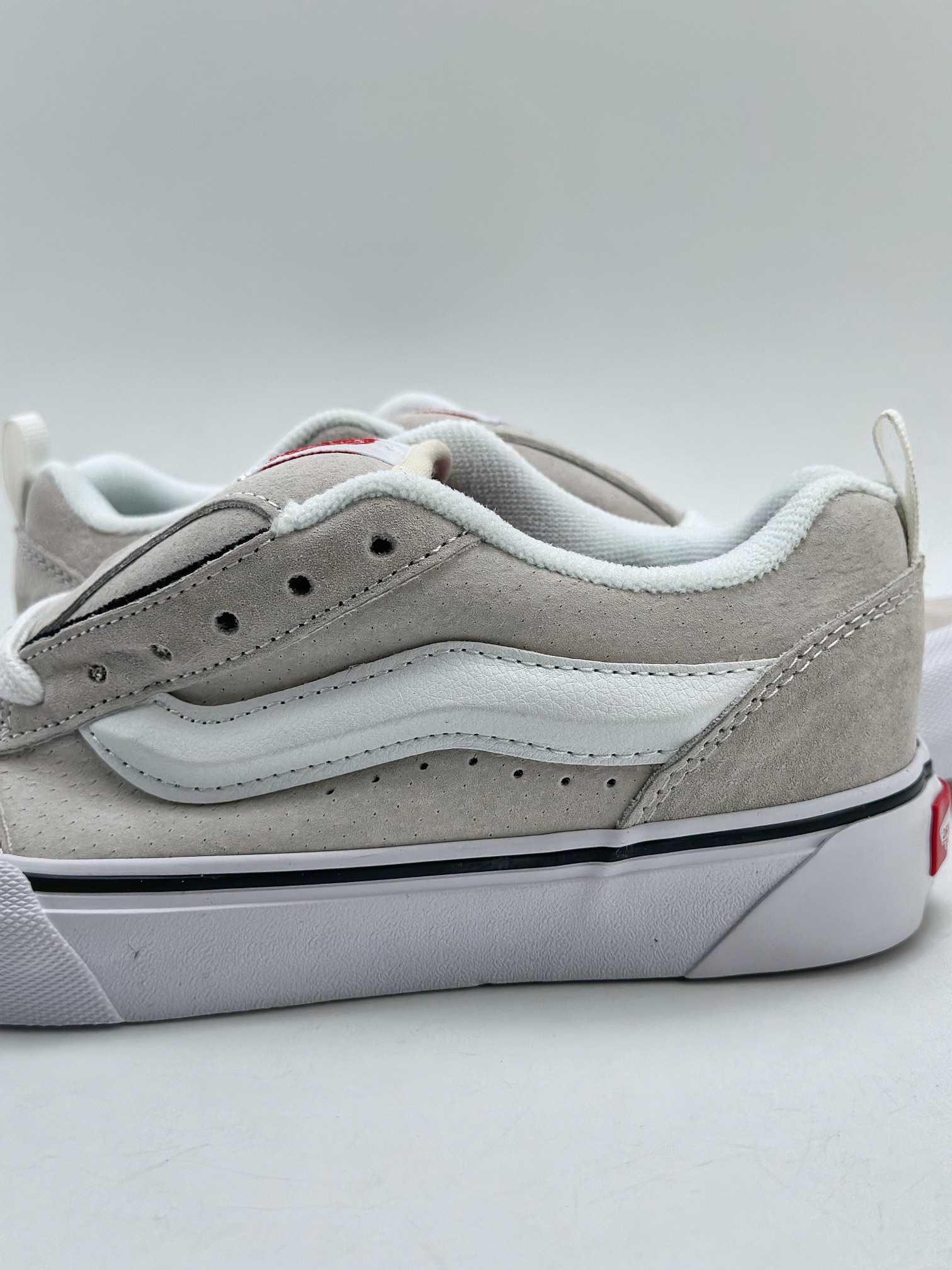 150 Vans Classics Knu Skool 范斯官方  经典米白面包鞋