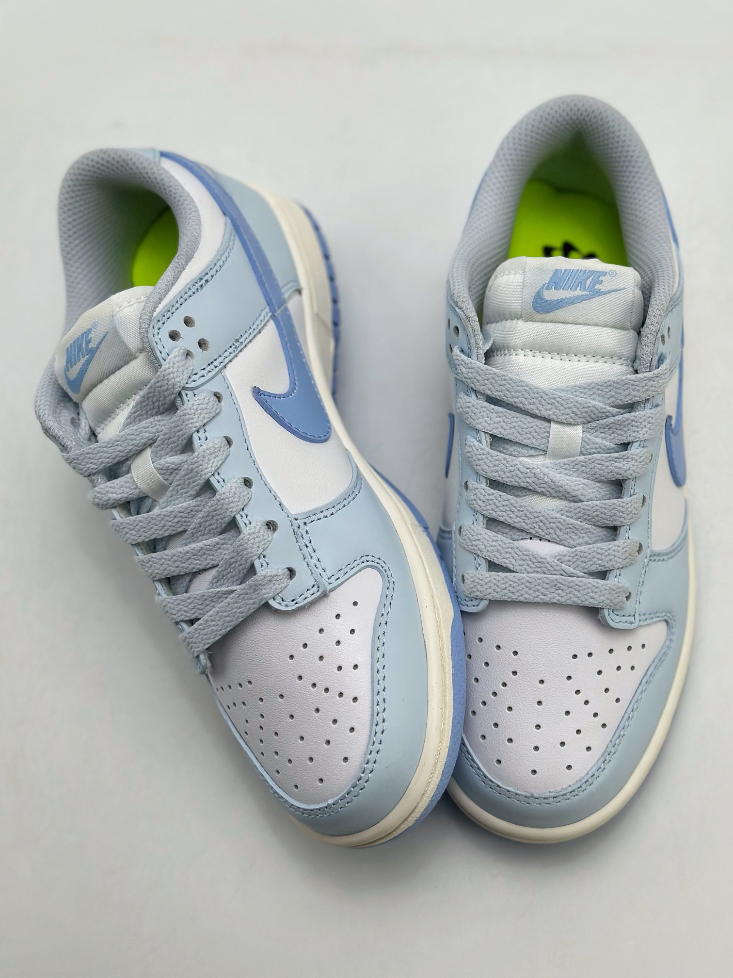 240 NIKE SB Dunk Low 海盐蓝白 DD1873-400