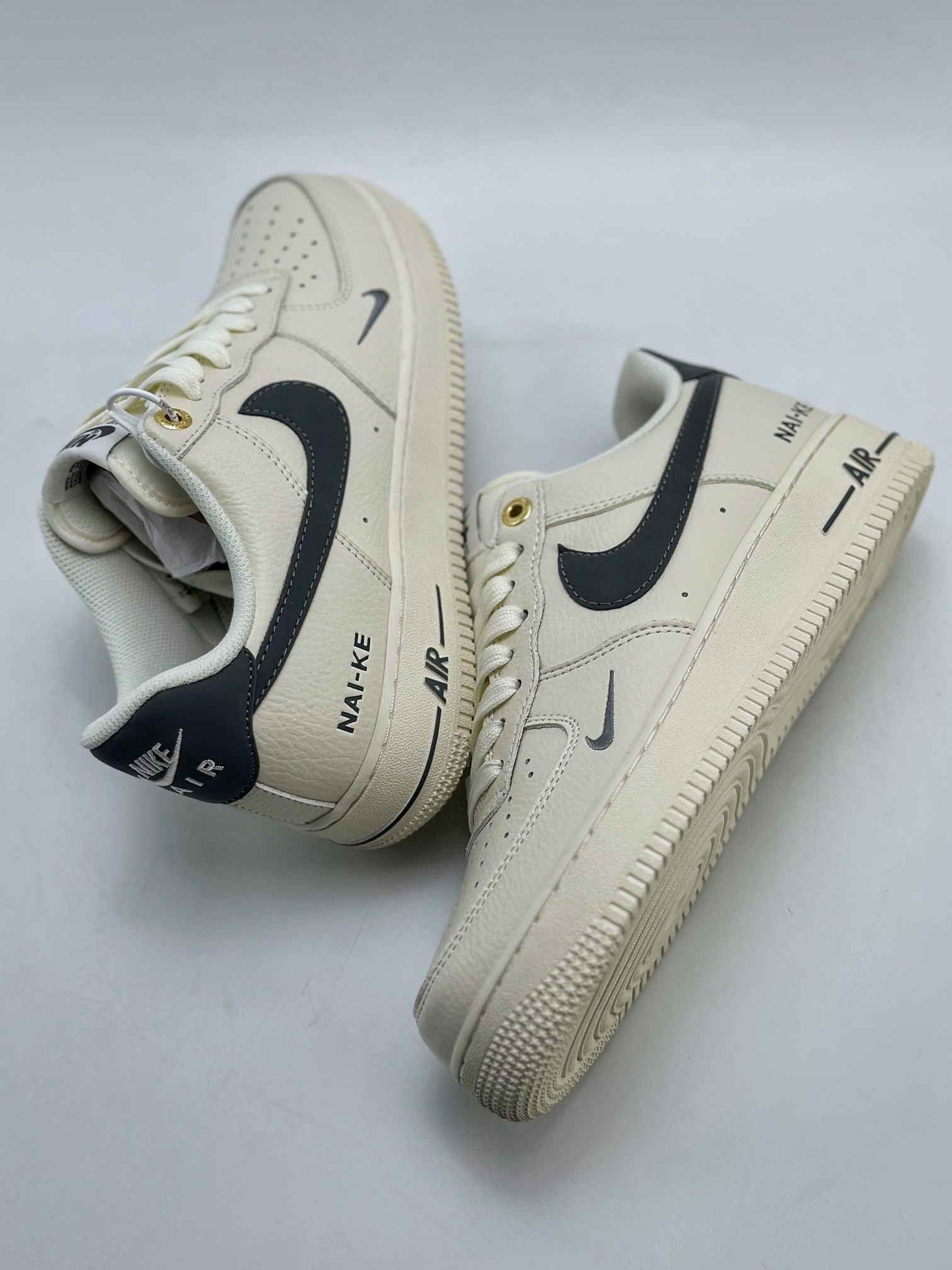 240 Nike Air Force 1 Low 07 字母米白黑 NK0621-100