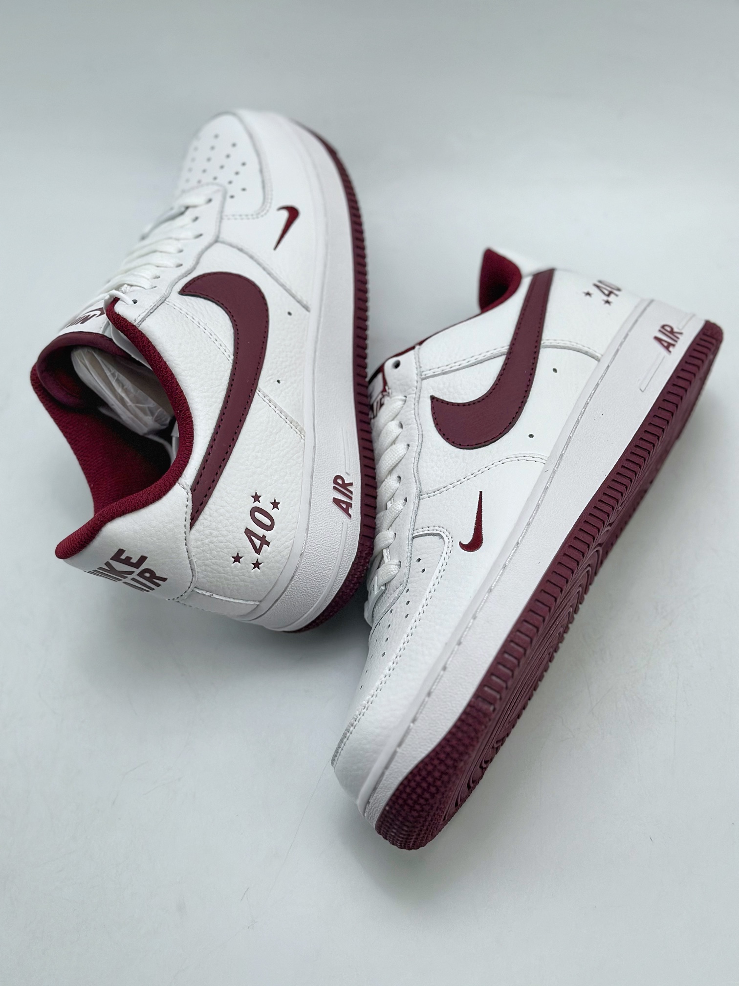 200 Nike Air Force 1 Low 07 40周年白酒红 MN5263-125