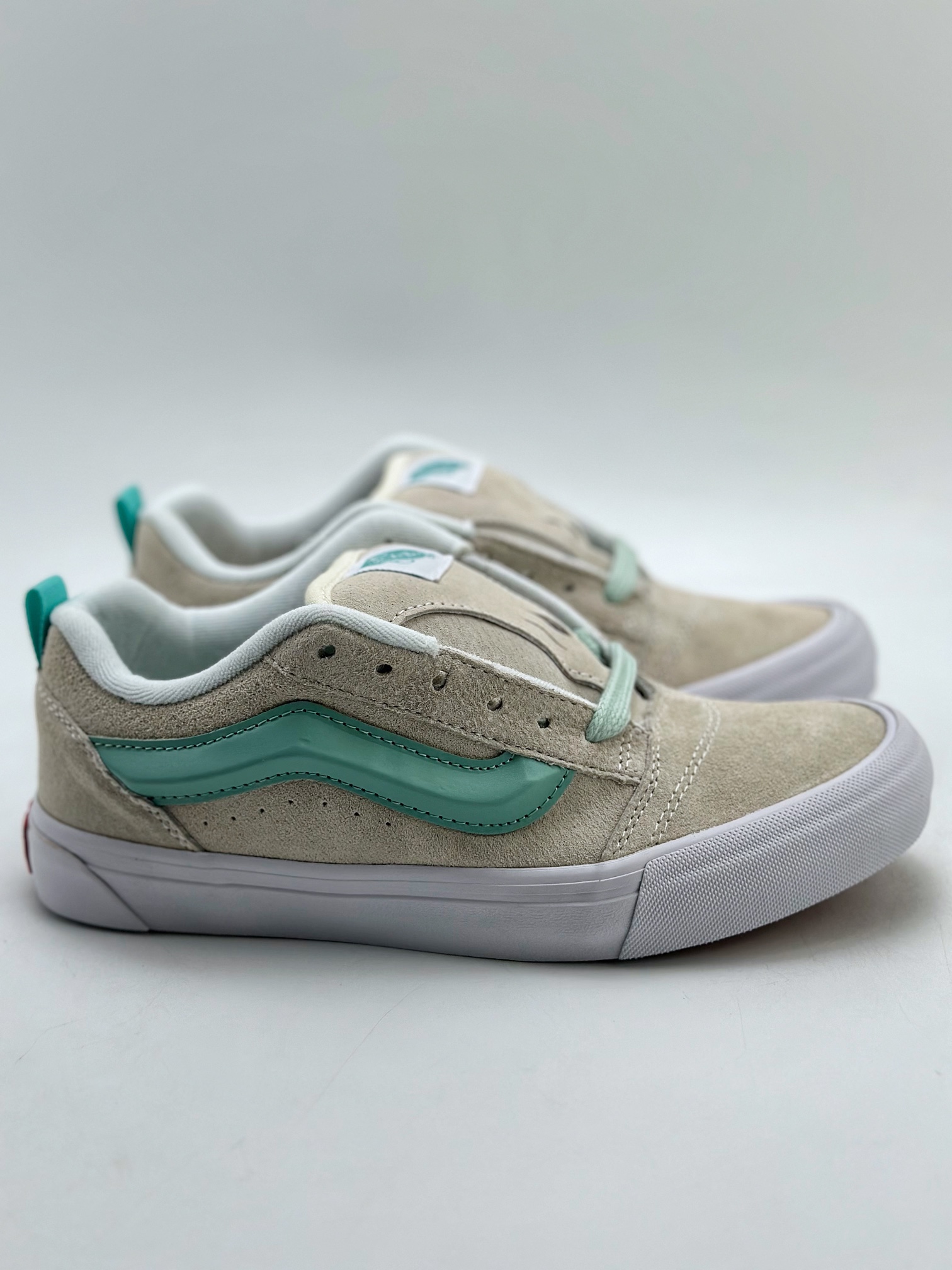 150 Vans Classics Knu Skool 范斯官方