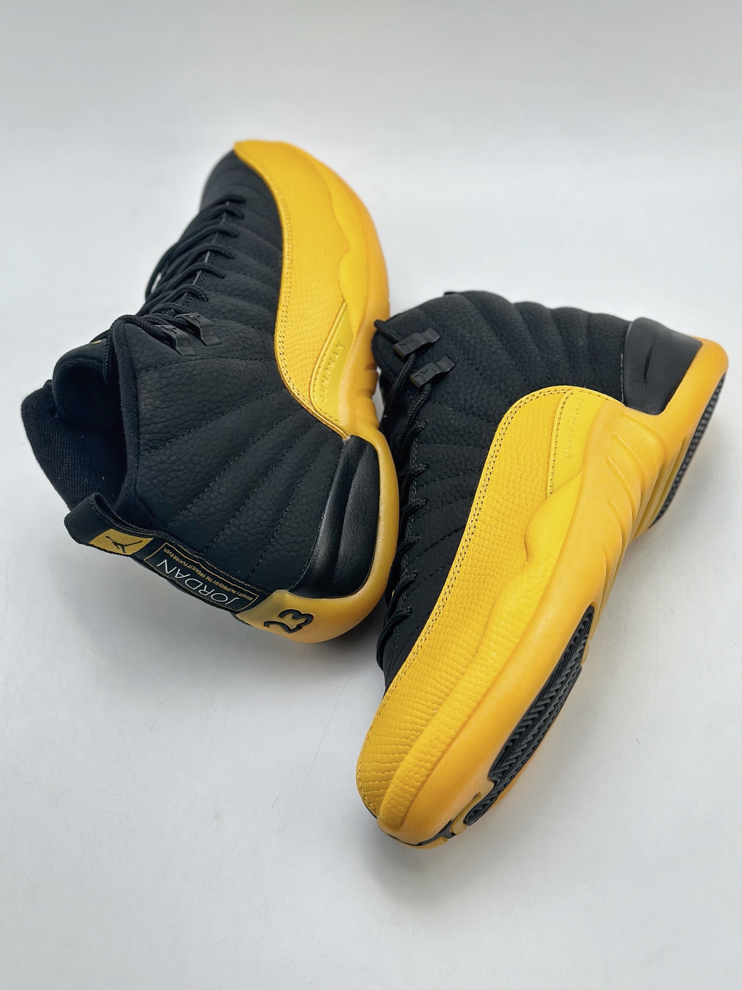 270 Air Jordan 12 Retro University Gold 黑金 AJ12乔12 男子文化篮球鞋 130690-070