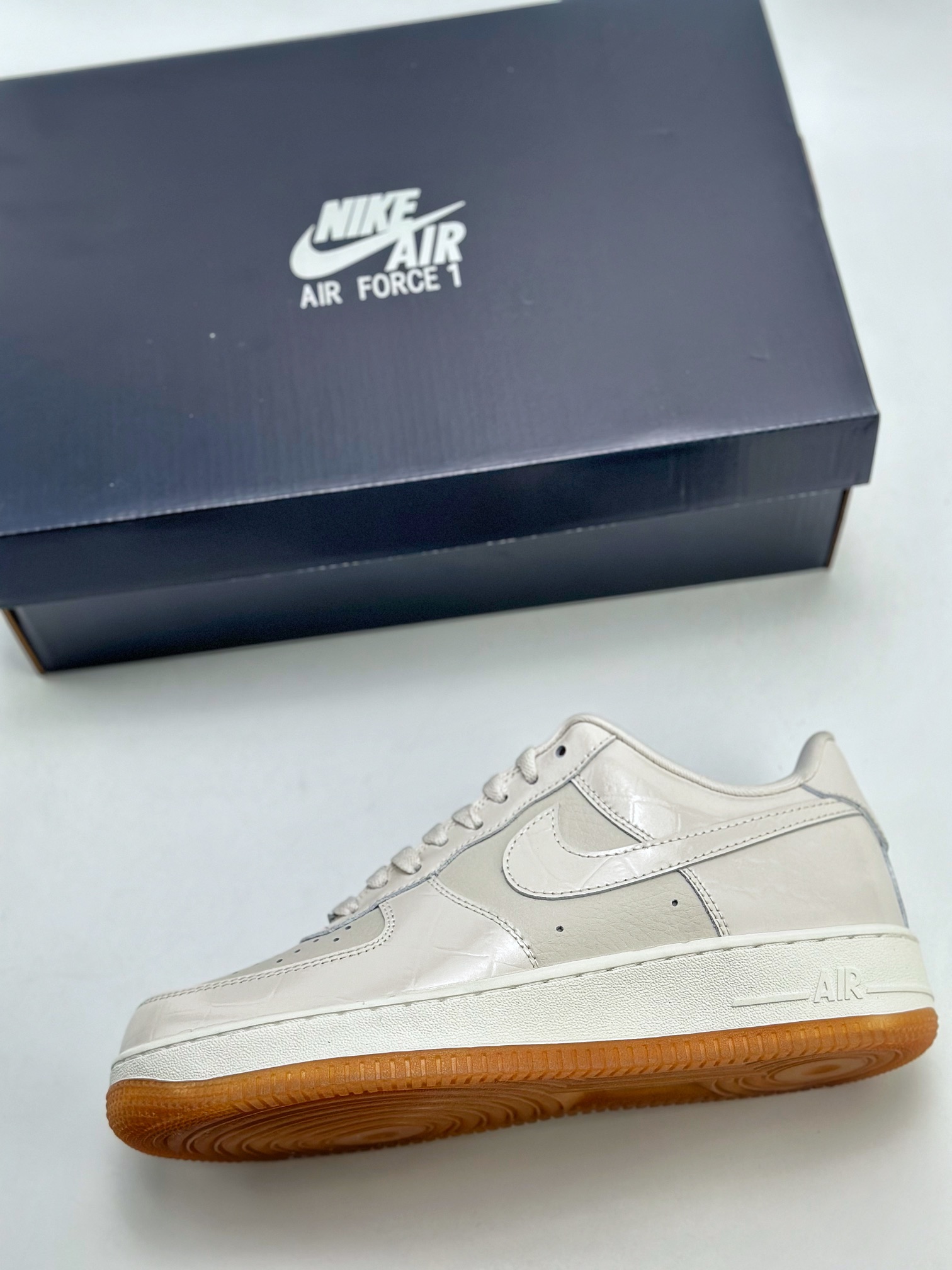 200 Nike Air Force 1 Low 07 米白 DZ2708-001