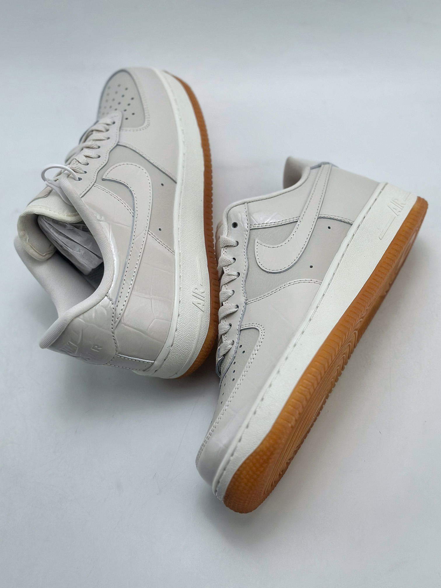 200 Nike Air Force 1 Low 07 米白 DZ2708-001