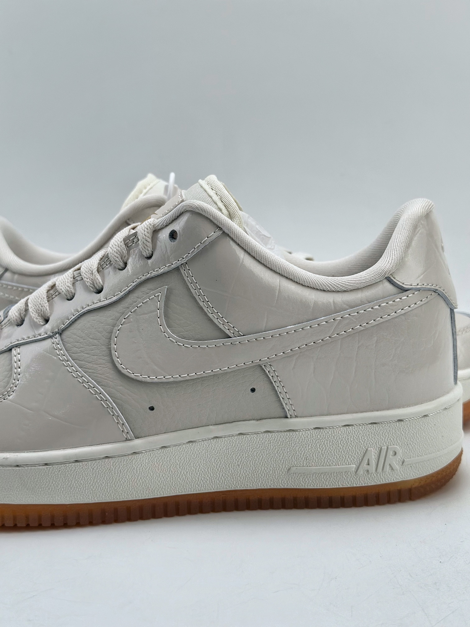 200 Nike Air Force 1 Low 07 米白 DZ2708-001