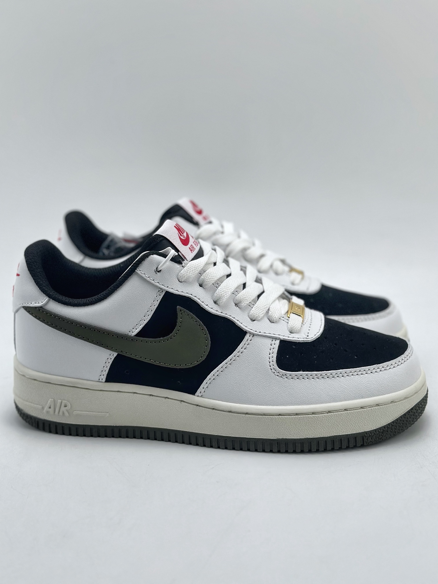 200 Nike Air Force 1 Low 07 白黑军绿勾 AV0383-226