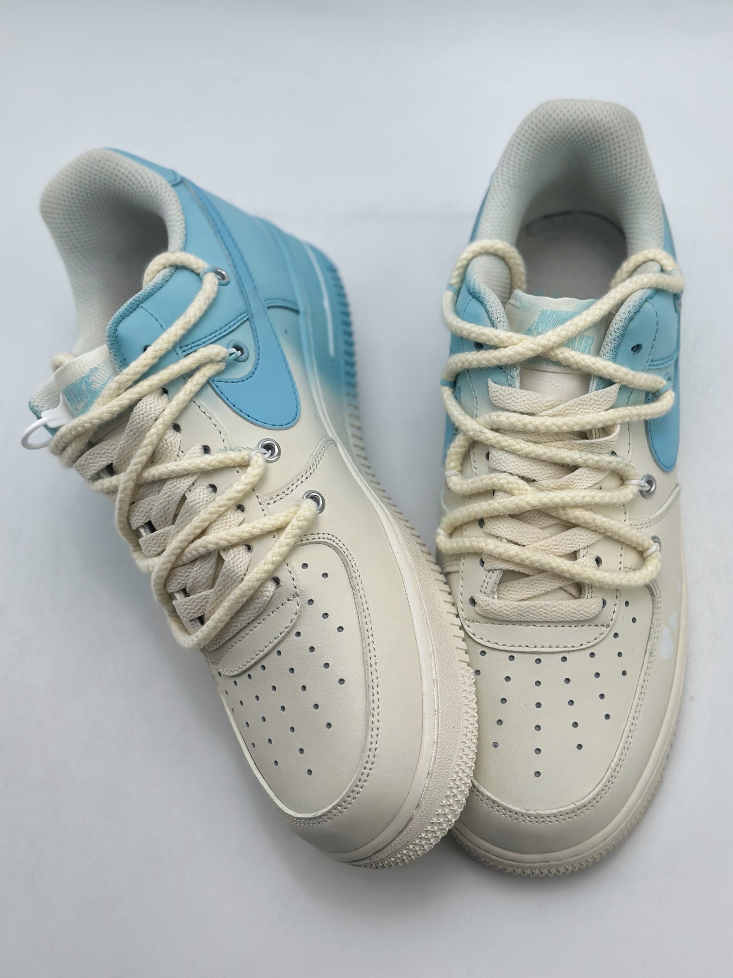 260 Nike Air Force 1 Low 07 渐变 喷绘 黄蓝 DX2340-002