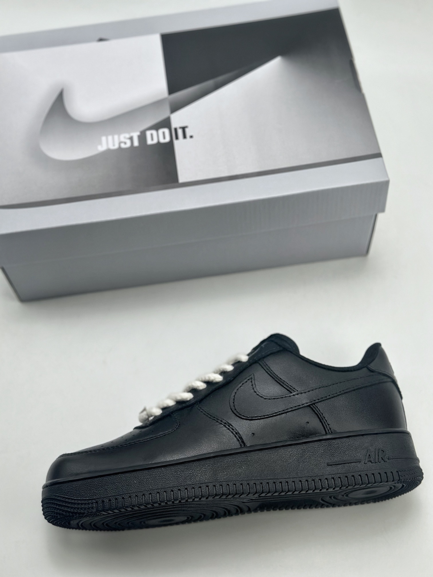 240 Nike Air Force 1 Low 07 定制 黑武士白麻绳 CW2288-001