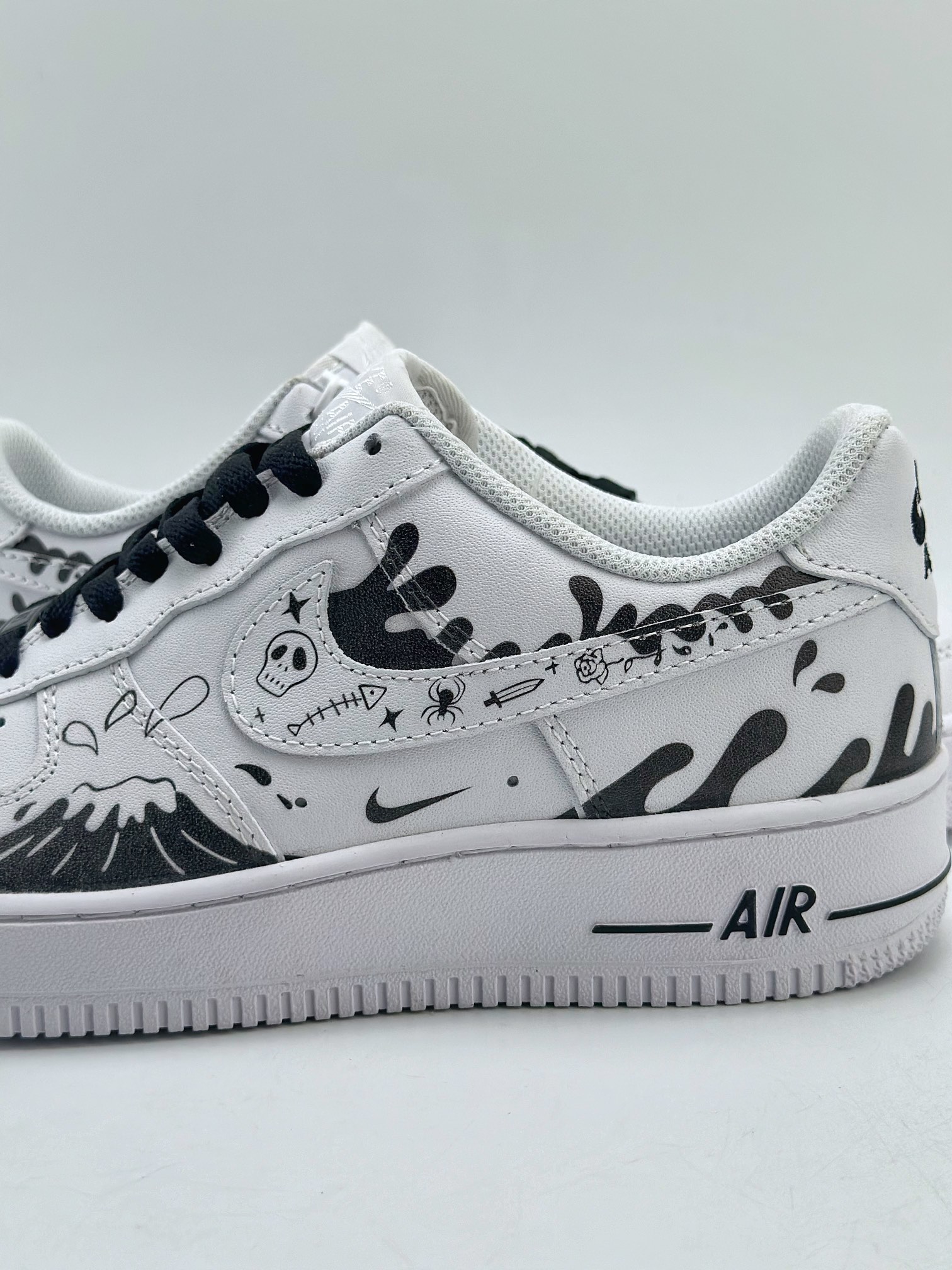 200 Nike Air Force 1 Low 07 手绘 火山喷发 黑白 AM0703-121