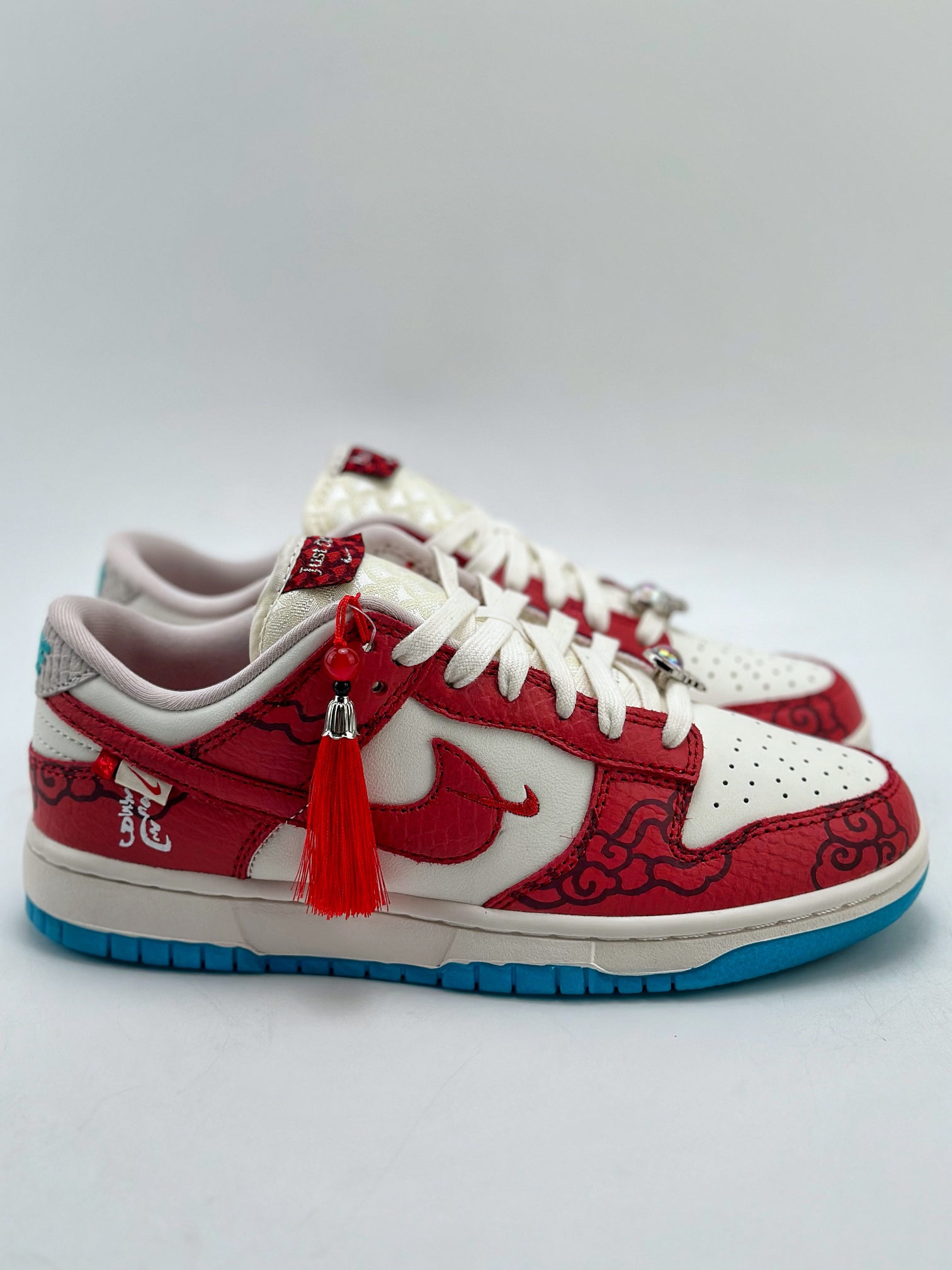 200 Nike SB Dunk Low 莓刻 云起祥龙 CNY 龙年限定 FZ5065-112