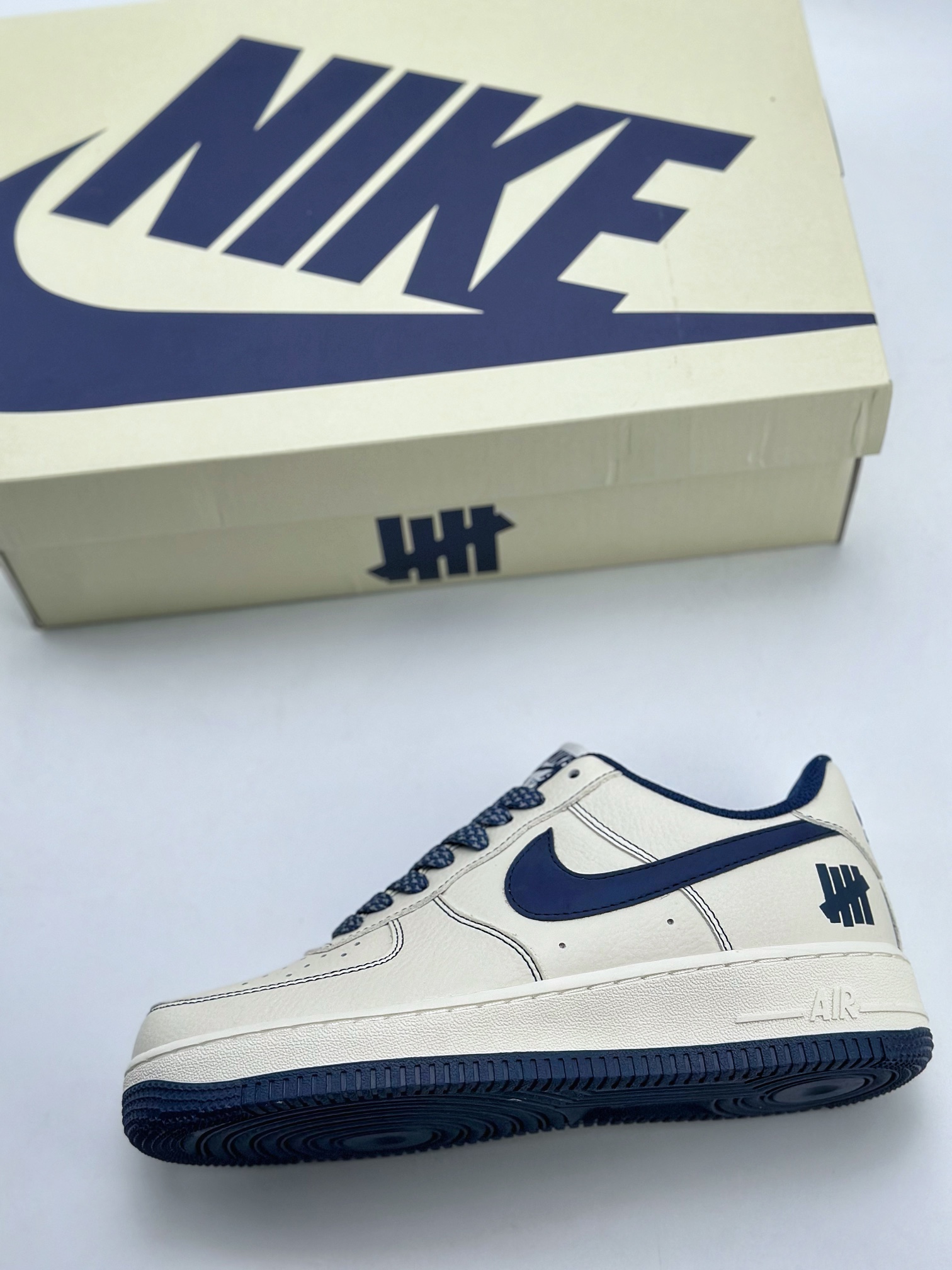 240 Nike Air Force 1 Low 07 五道杠 米白深蓝满天星 UN2395-522