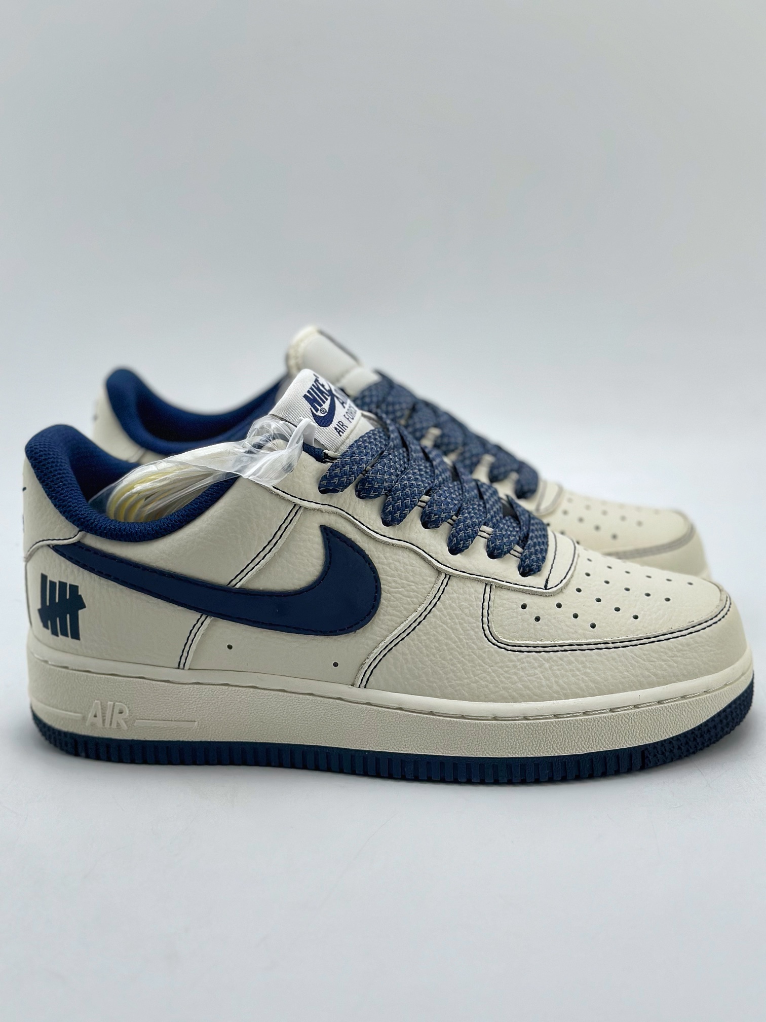 240 Nike Air Force 1 Low 07 五道杠 米白深蓝满天星 UN2395-522