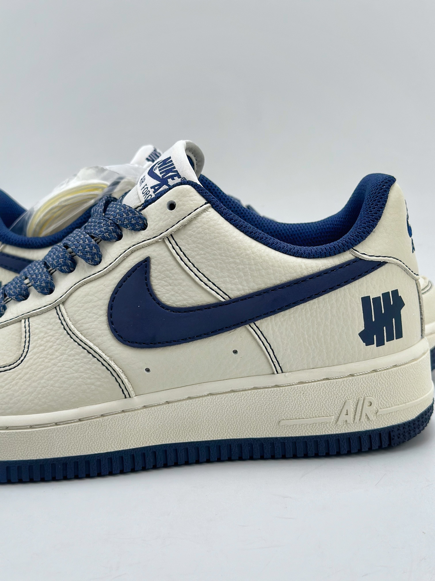 240 Nike Air Force 1 Low 07 五道杠 米白深蓝满天星 UN2395-522