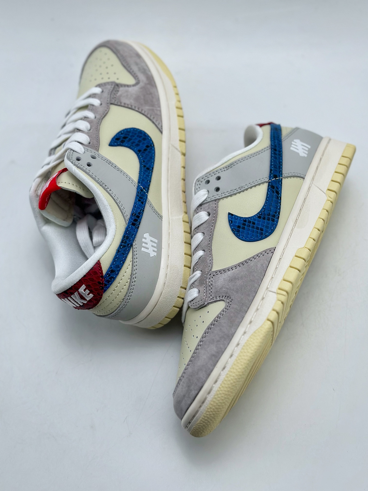 280 Nike SB Dunk Low x Undefeated 蓝色龙鳞 FC2025-302