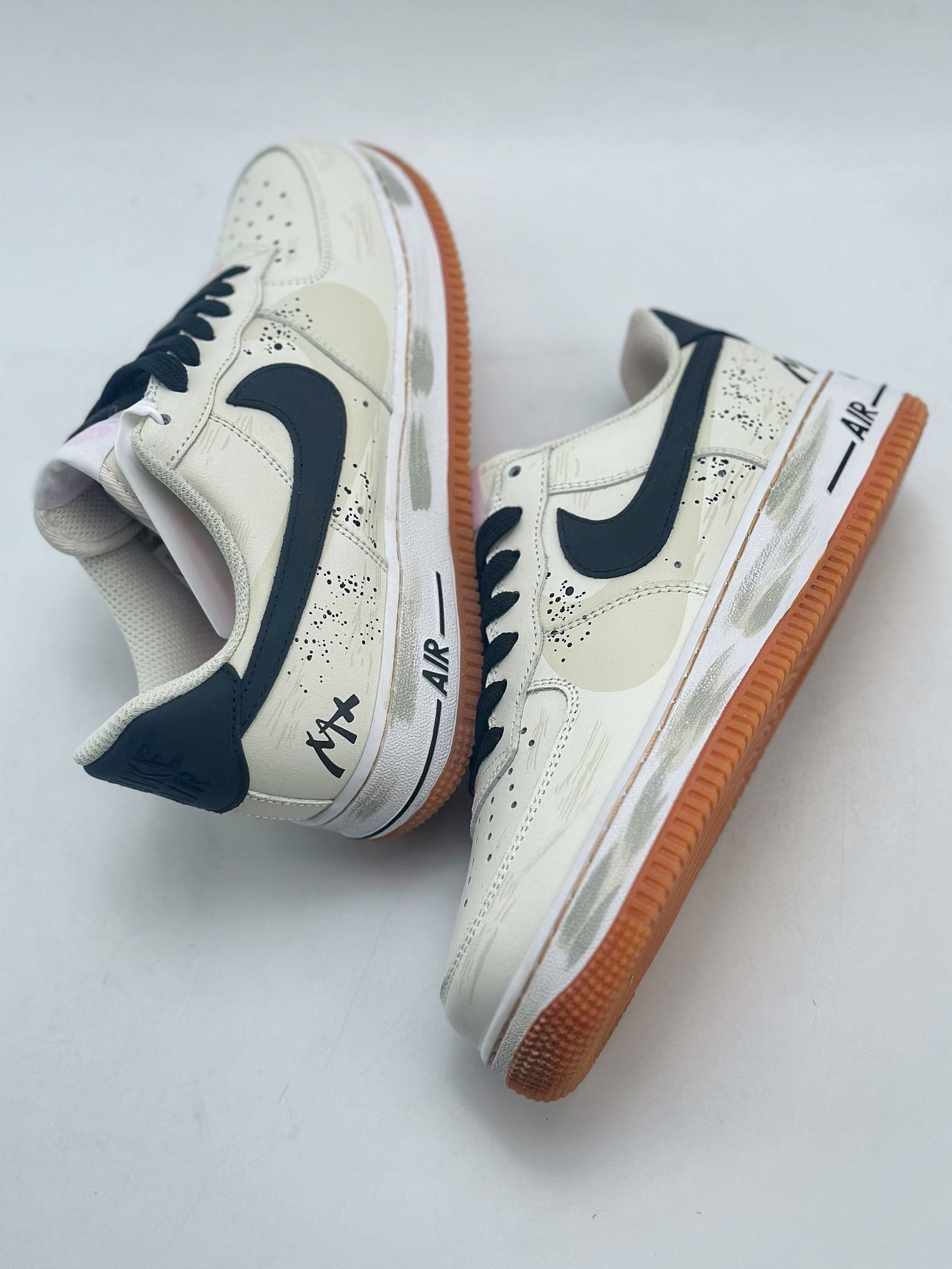 240 Nike Air Force 1 Low 07 麦克斯 DM0576-101