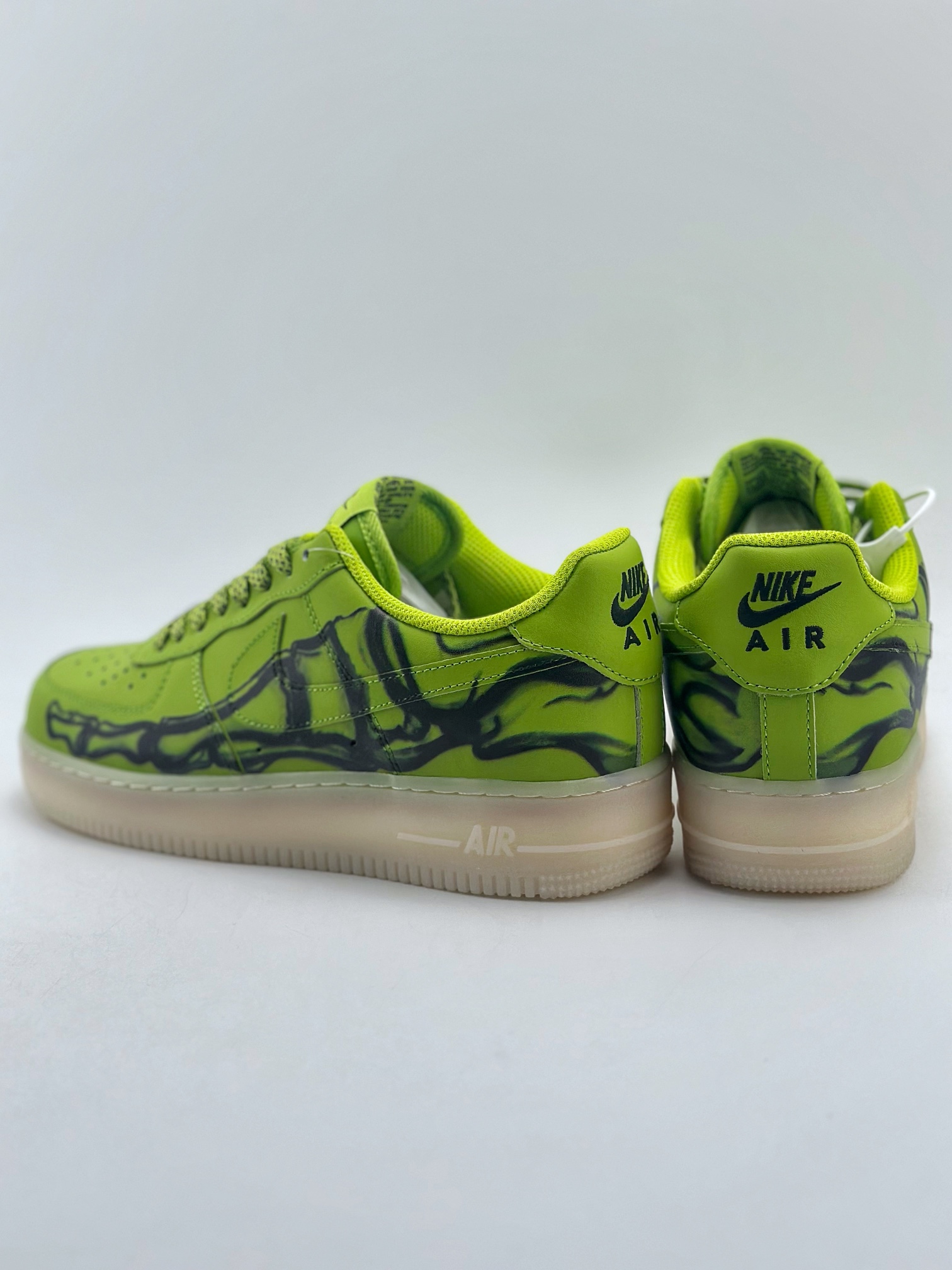 240 Nike Air Force 1 Low 07 幽灵骨头