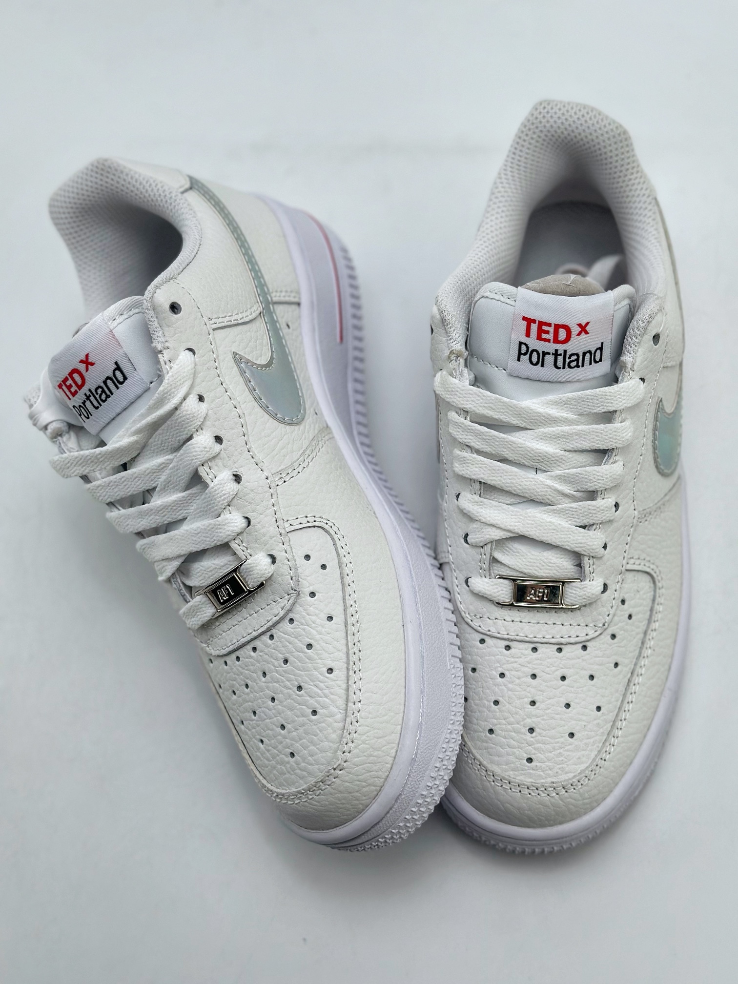 200 Nike Air Force 1 Low 07 荔枝镭射勾 DD8959-705