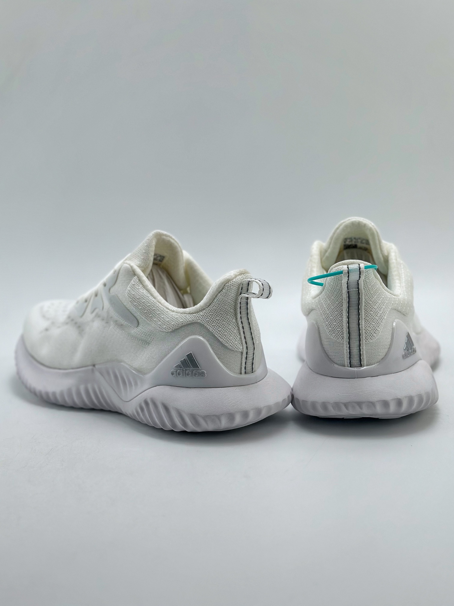 AlphaBounce Beyond M 阿尔法 休闲跑步鞋 CG4364