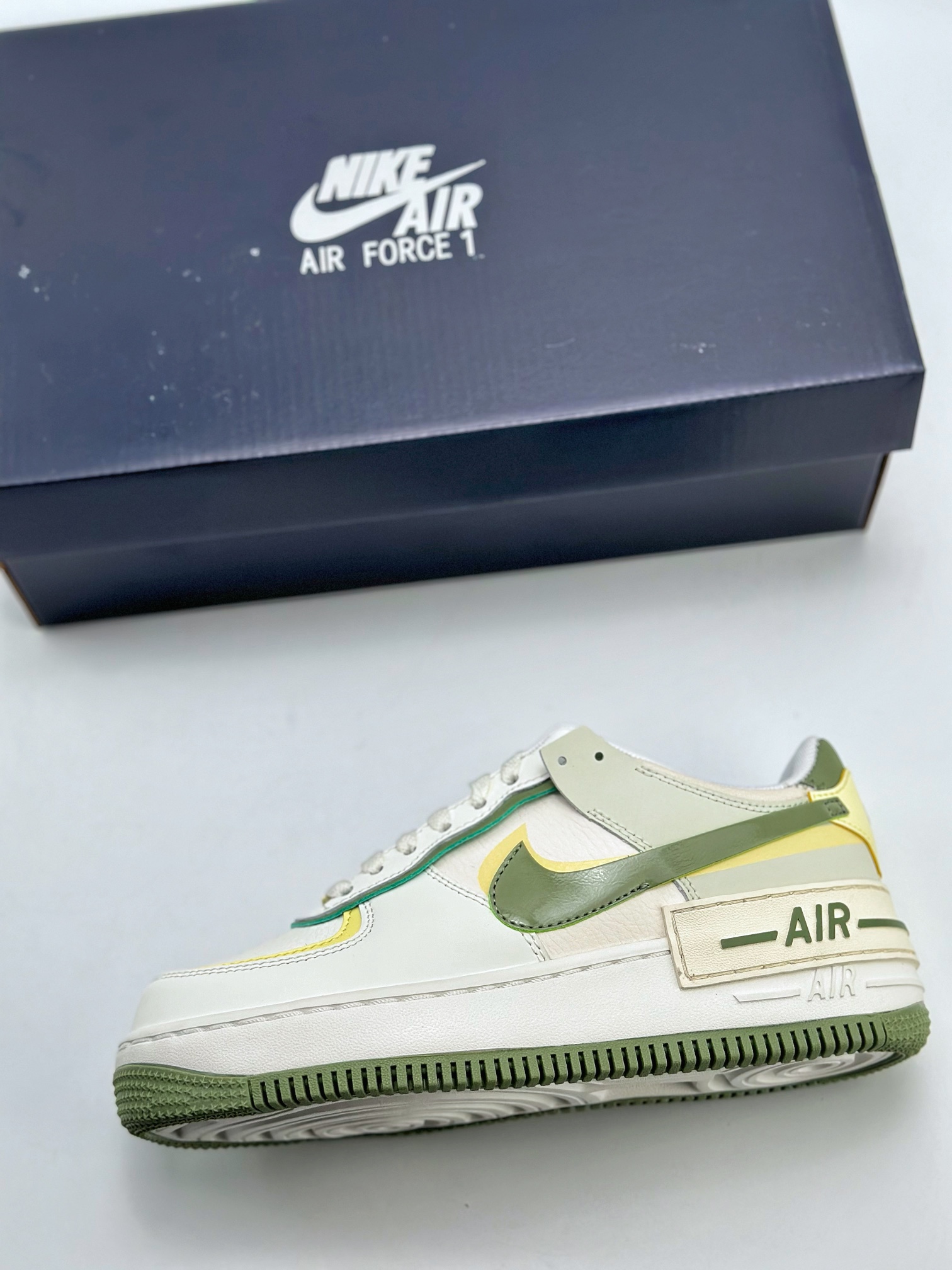 200 Nike Air Force 1 Low 07 Shadow 马卡龙 白绿 FN6335-101