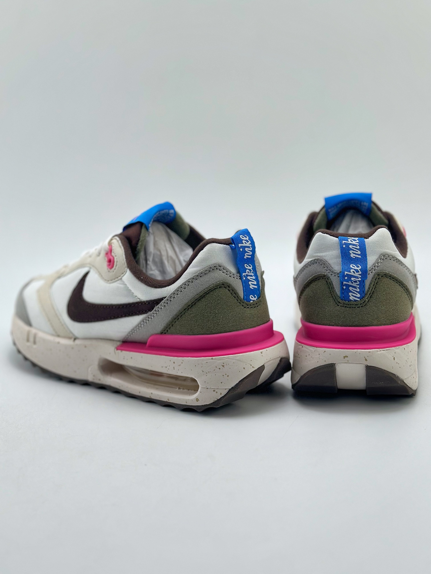 220 NIKE Air Max Dawn 黎明系列 纯原版本 低帮气垫百搭休闲运动慢跑鞋  FN3438-0206