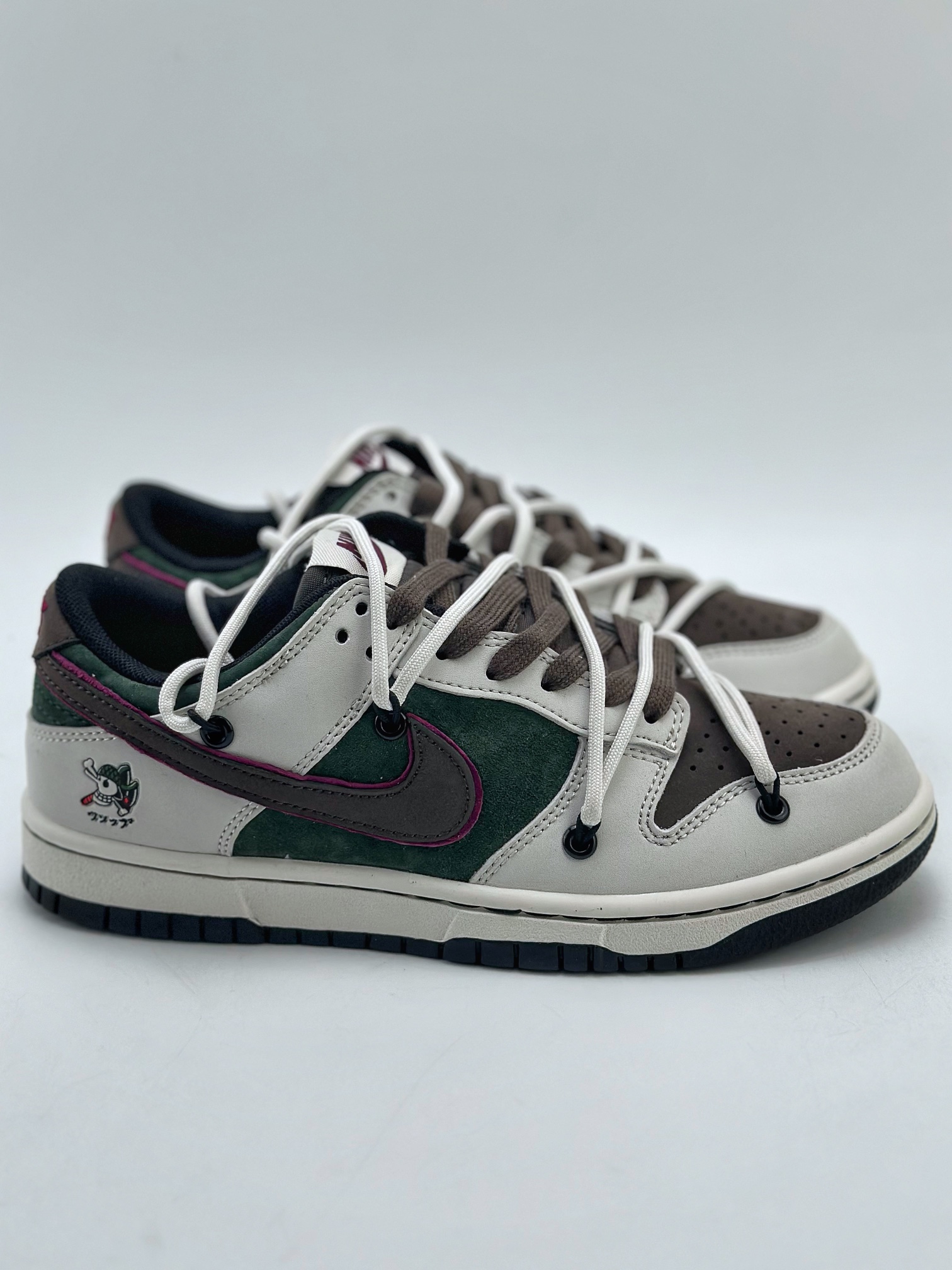 300 Nike SB Dunk Low x Otomo Katsuhiro 大友克洋联名 CT0856-102