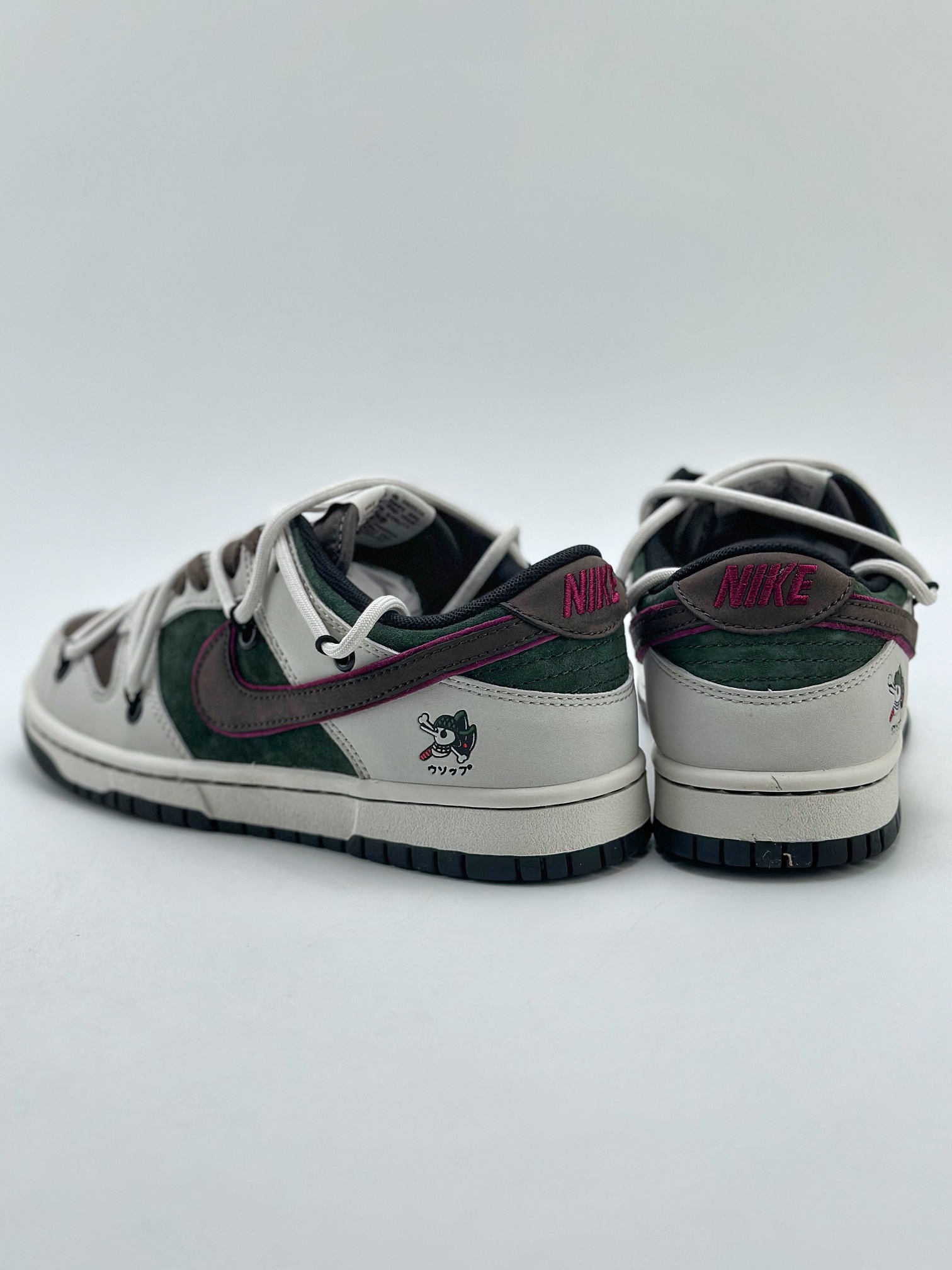 300 Nike SB Dunk Low x Otomo Katsuhiro 大友克洋联名 CT0856-102