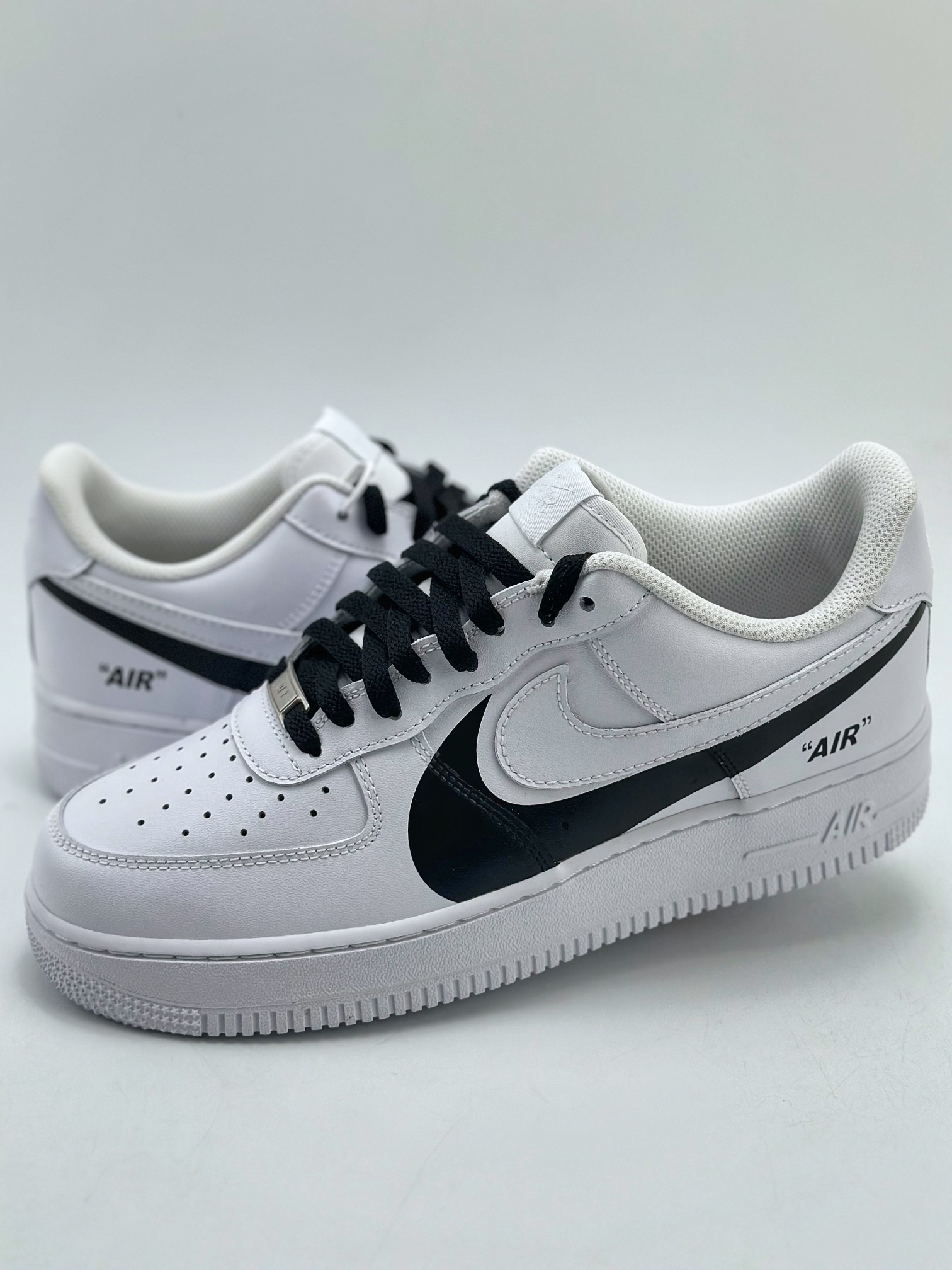 200 Nike Air Force 1 Low 07 轨迹 小白鞋 BBL 白黑 DD8959-100