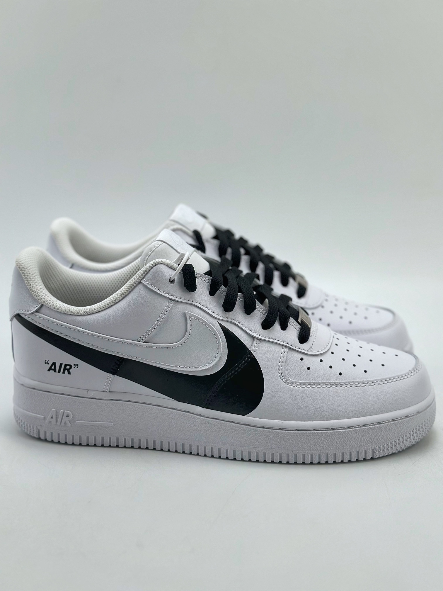 200 Nike Air Force 1 Low 07 轨迹 小白鞋 BBL 白黑 DD8959-100