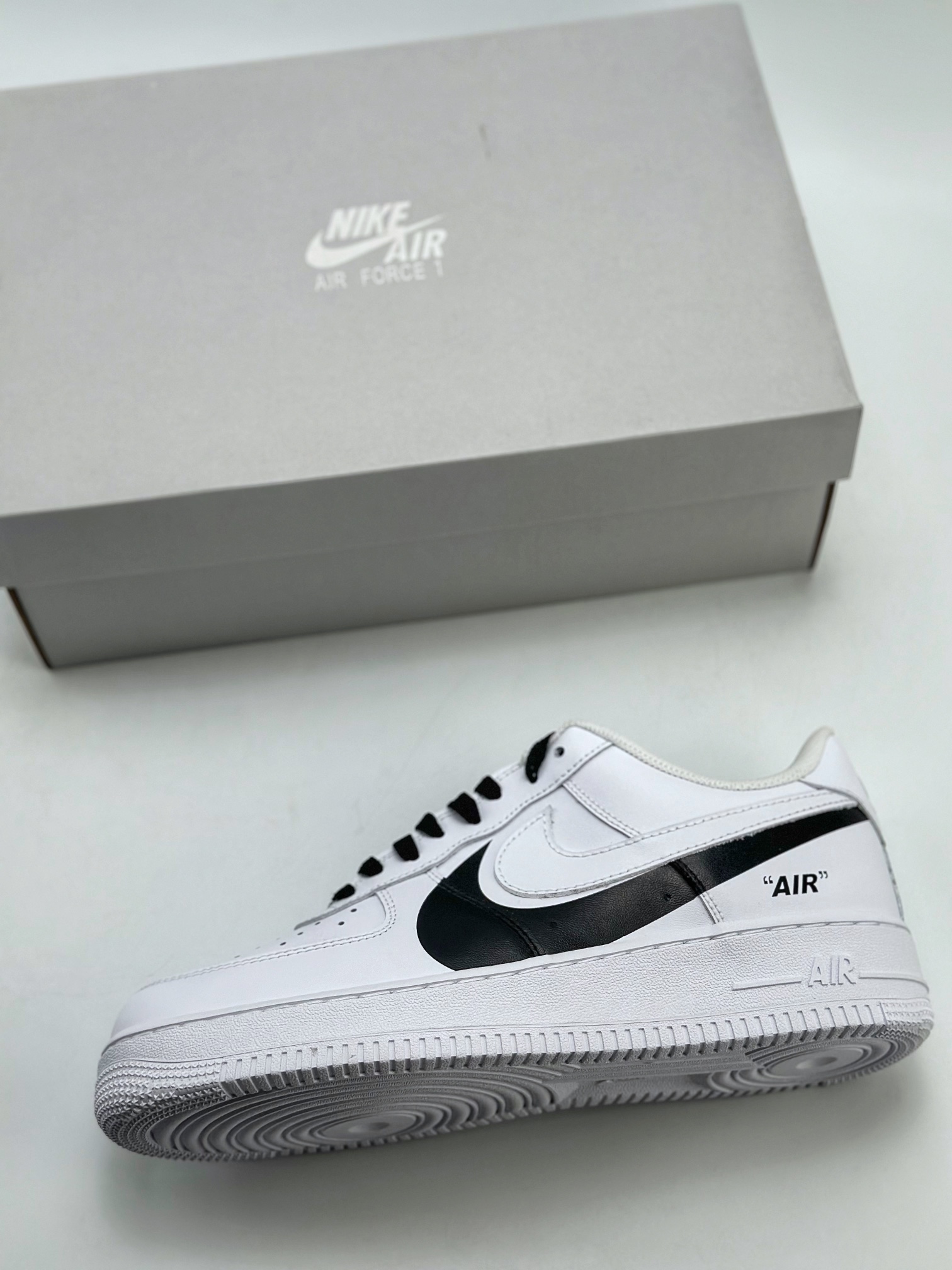 200 Nike Air Force 1 Low 07 轨迹 小白鞋 BBL 白黑 DD8959-100