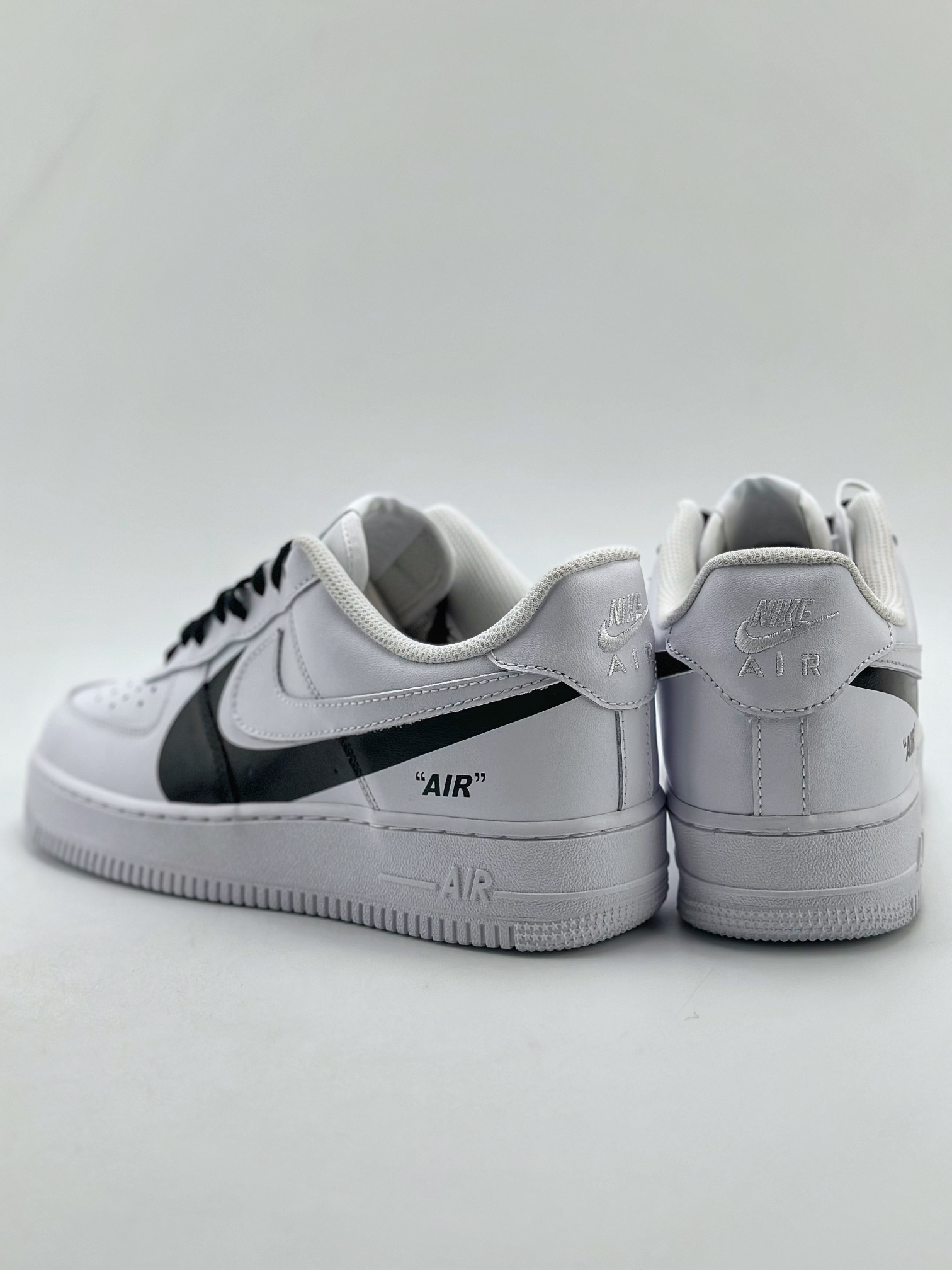 200 Nike Air Force 1 Low 07 轨迹 小白鞋 BBL 白黑 DD8959-100