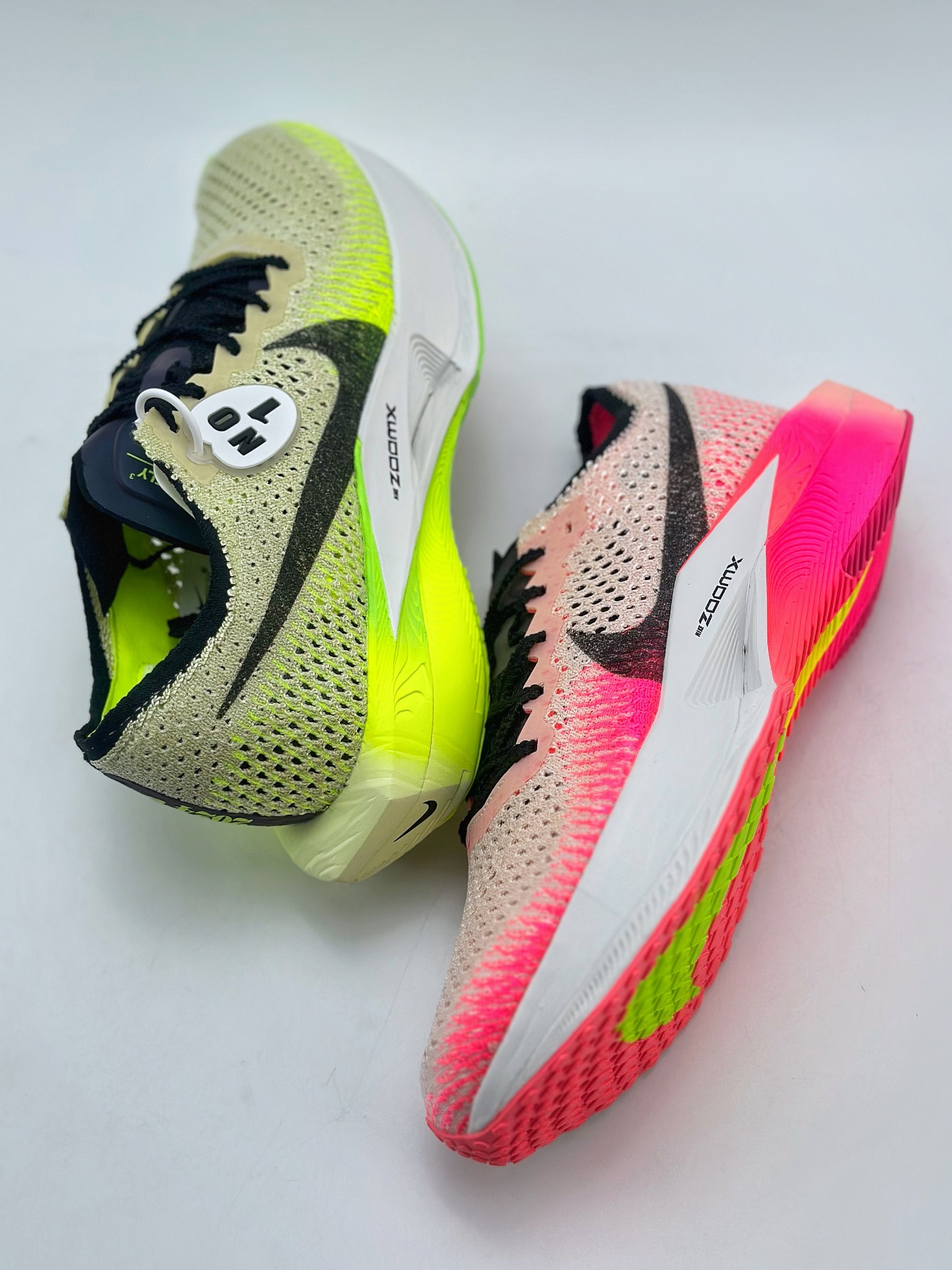 350 Nike ZoomX Vaporfly 减震马拉松跑步鞋 FQ8109-331