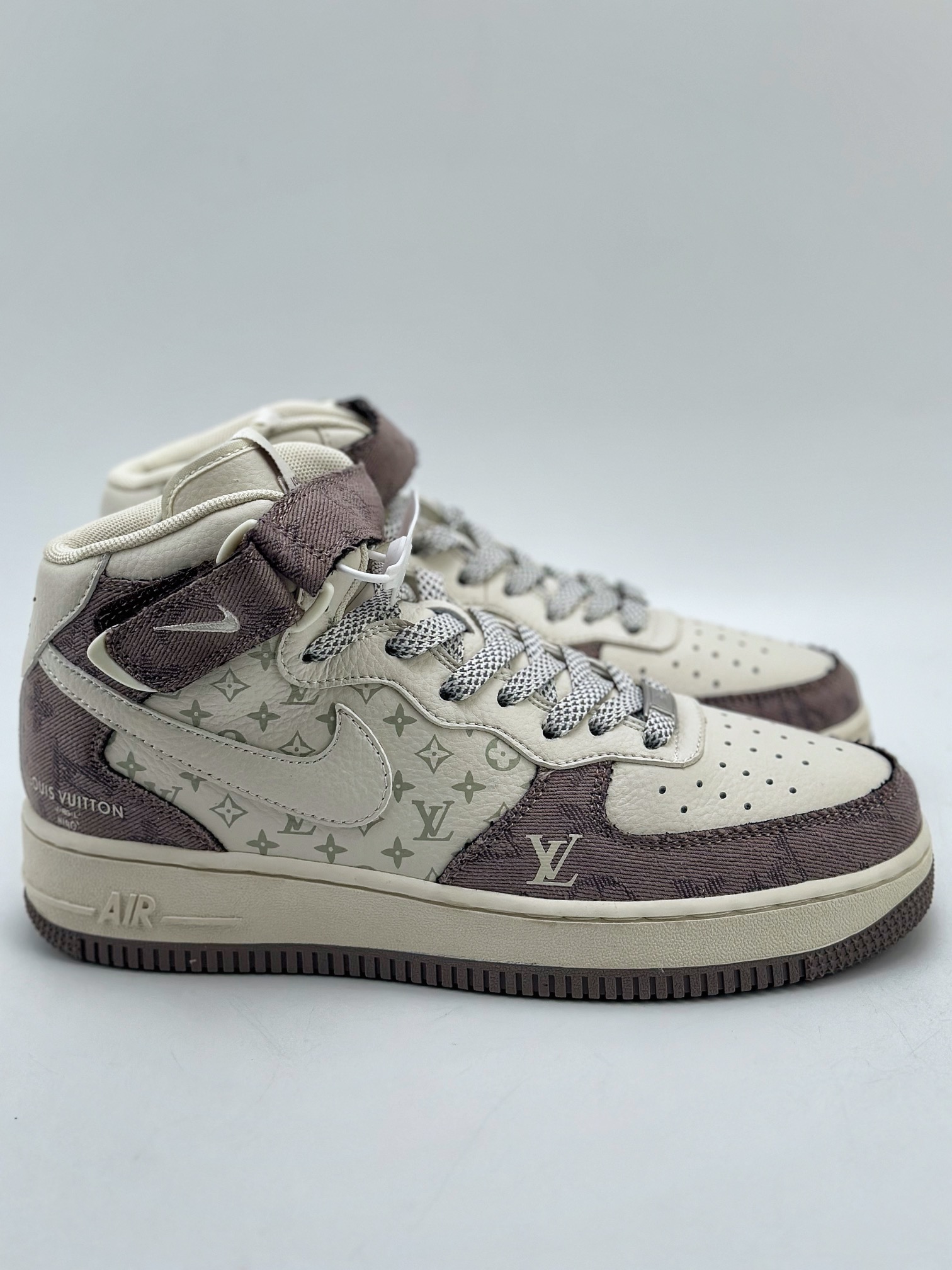 280 Nike Air Force 1 Mid 07 x Louis Vuitton 白棕牛仔布 DQ7688-300