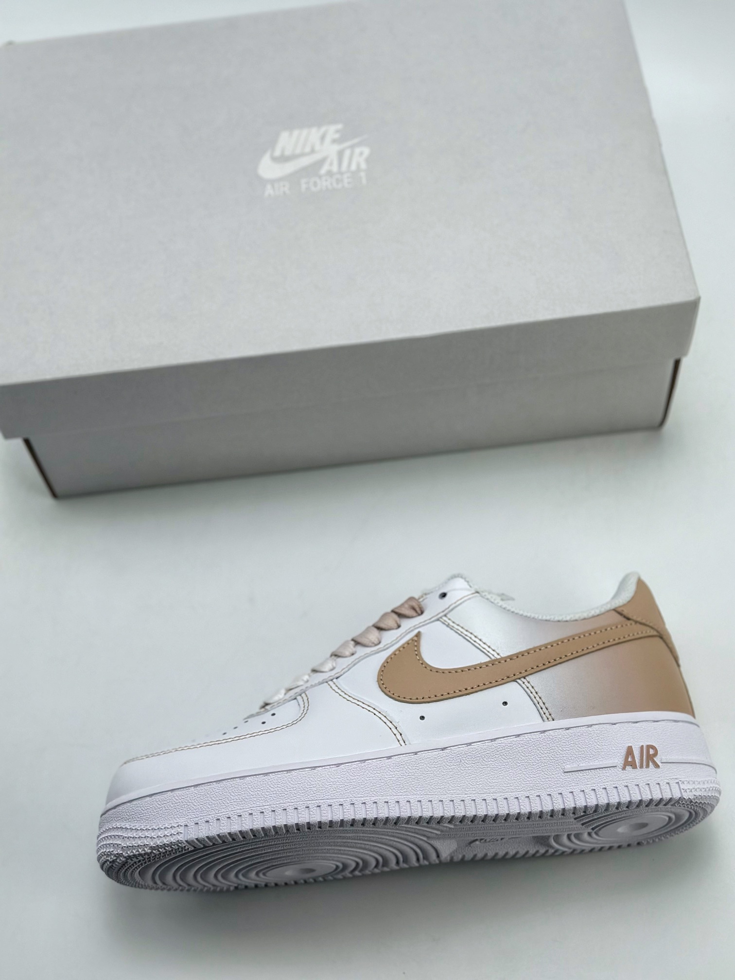 Nike Air Force 1 Low 07 渐变白咖 FN0366-104