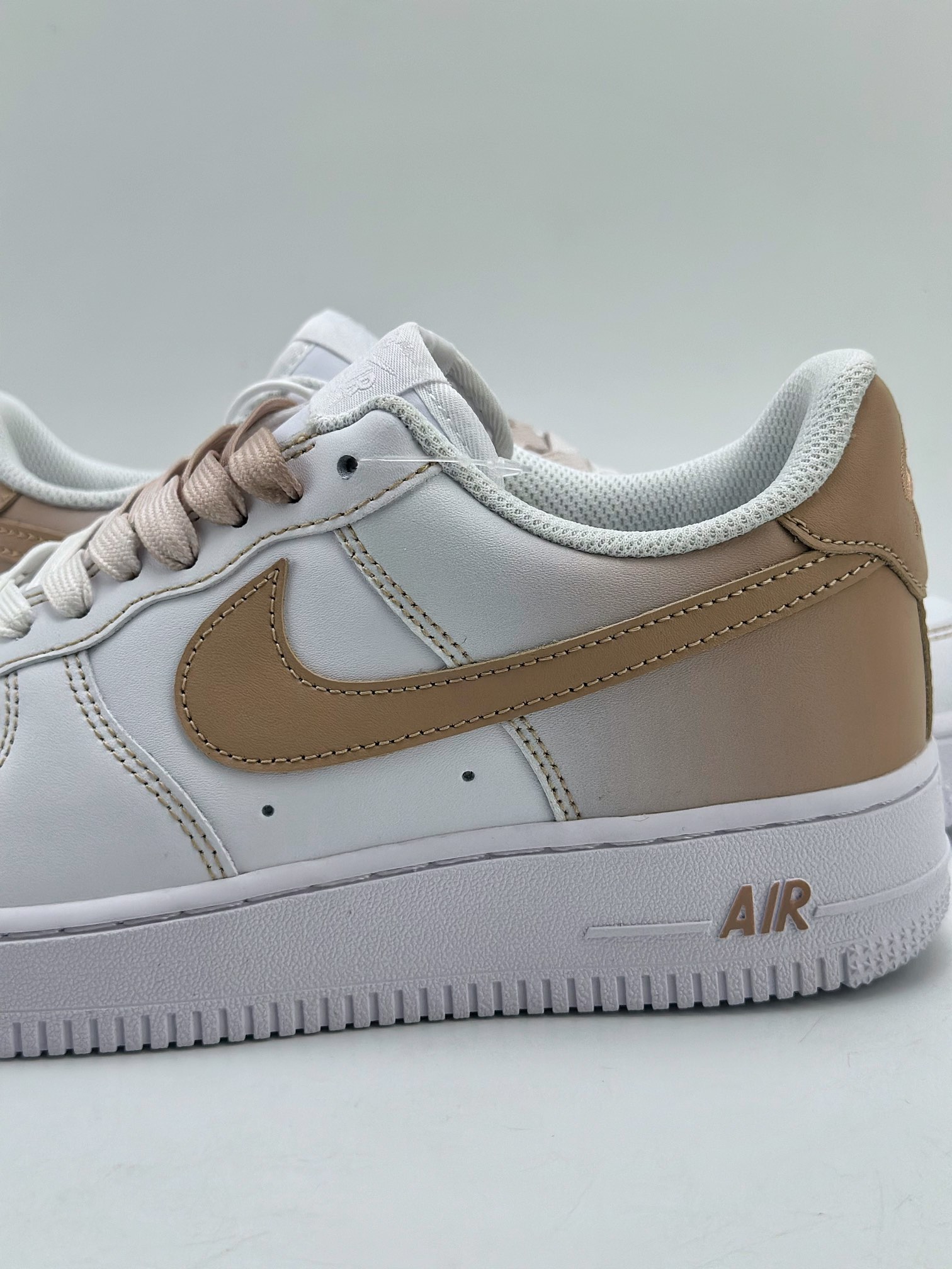 Nike Air Force 1 Low 07 渐变白咖 FN0366-104