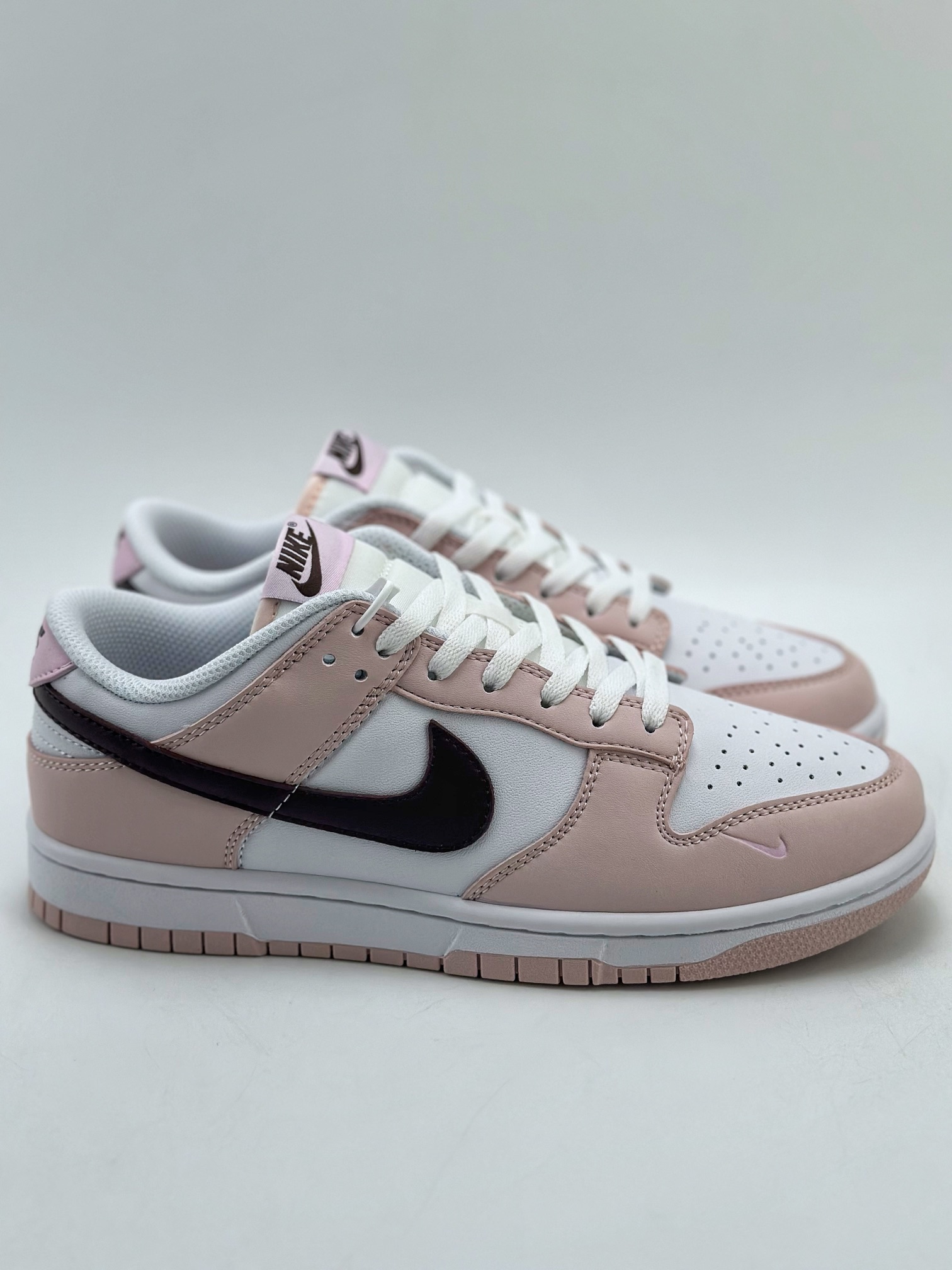 180 NIKE SB Dunk Low 白粉棕 HF9990-100