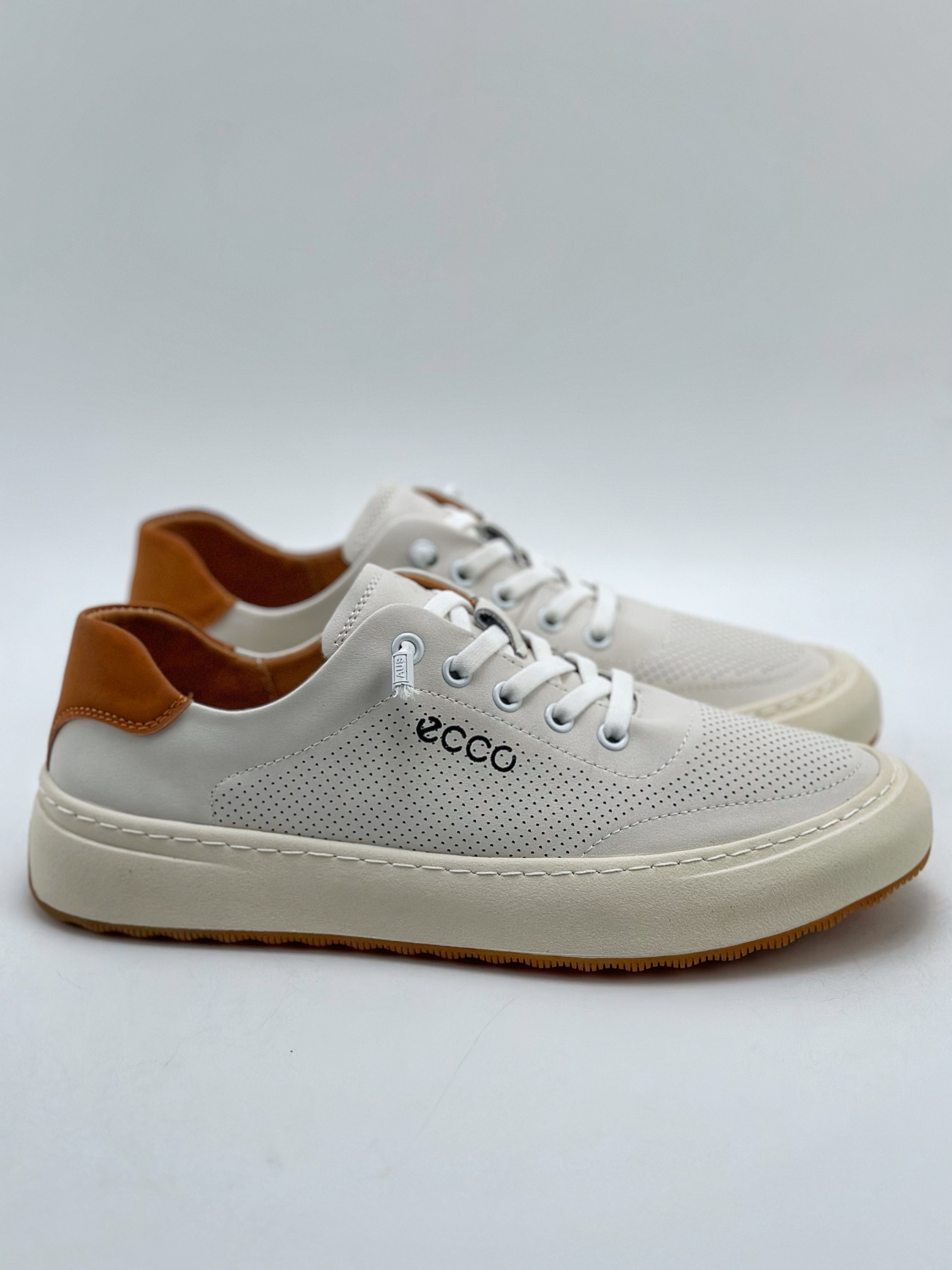 280 ECCO/爱步 运动跑鞋/休闲鞋 品质 钢印Logo 独家官网订制