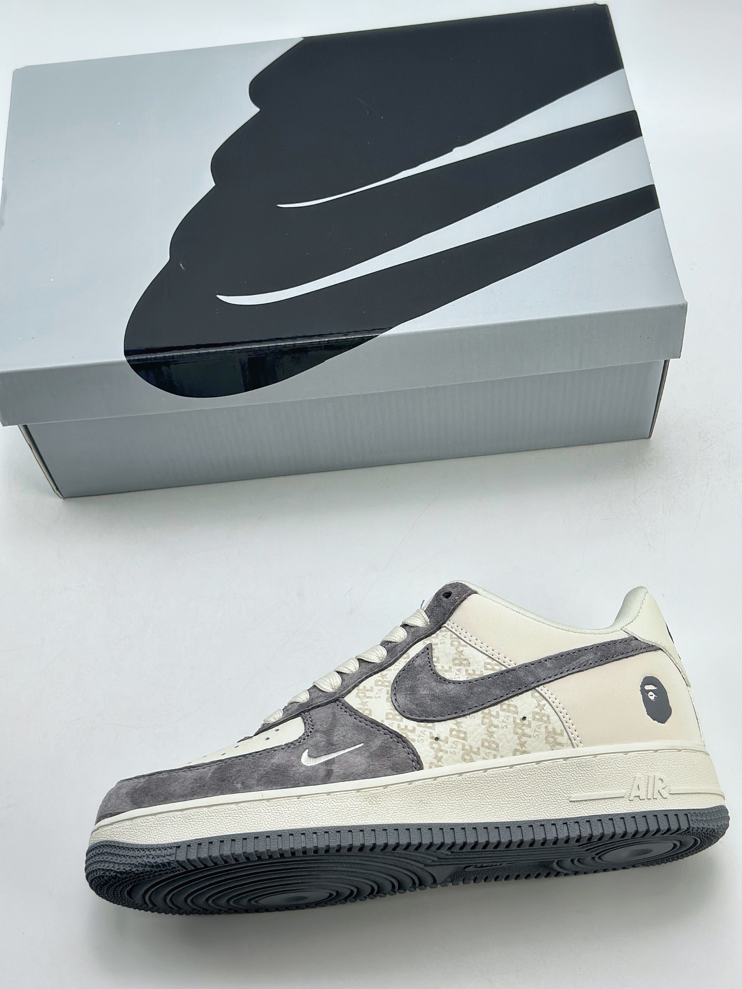 260 Nike Air Force 1 Low 07 x BAPE 白灰 BA8806-846