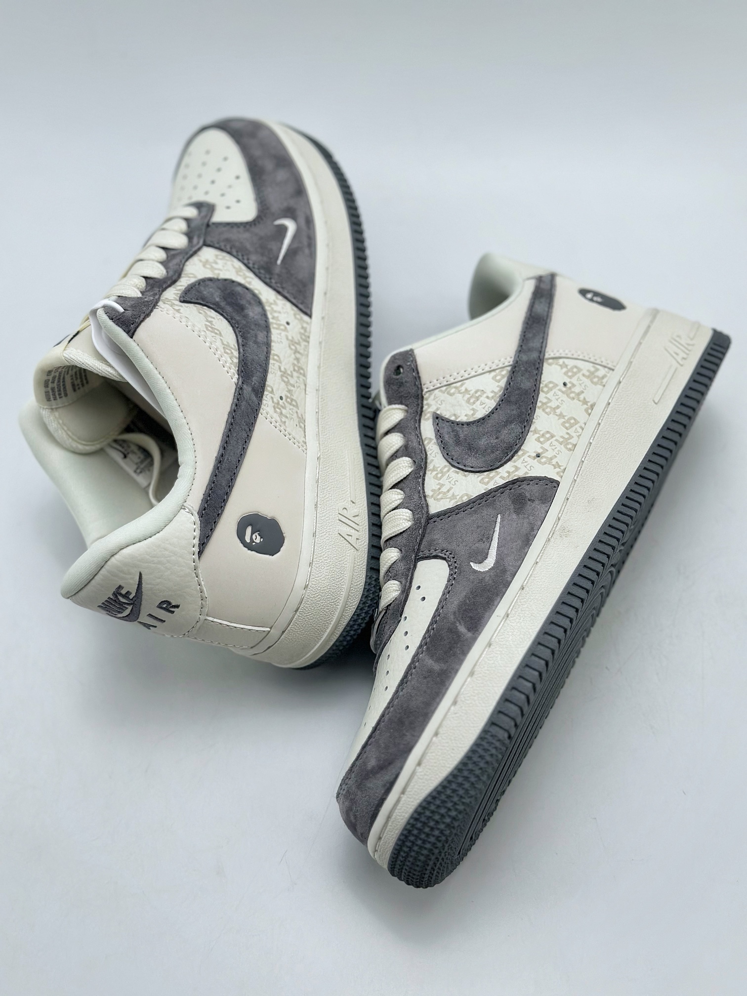 260 Nike Air Force 1 Low 07 x BAPE 白灰 BA8806-846