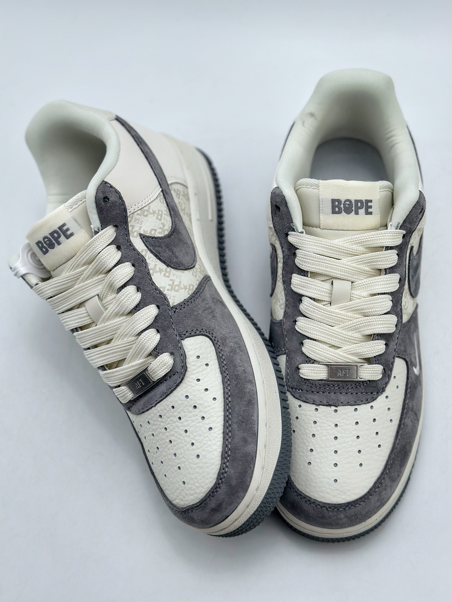 260 Nike Air Force 1 Low 07 x BAPE 白灰 BA8806-846