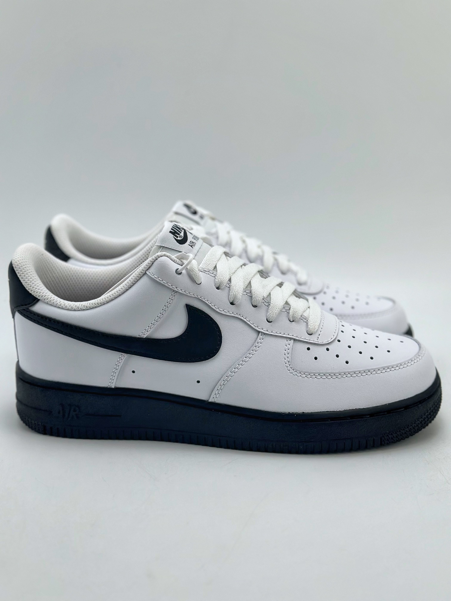 Nike Air Force 1 Low 07 白黑 CK7663-101