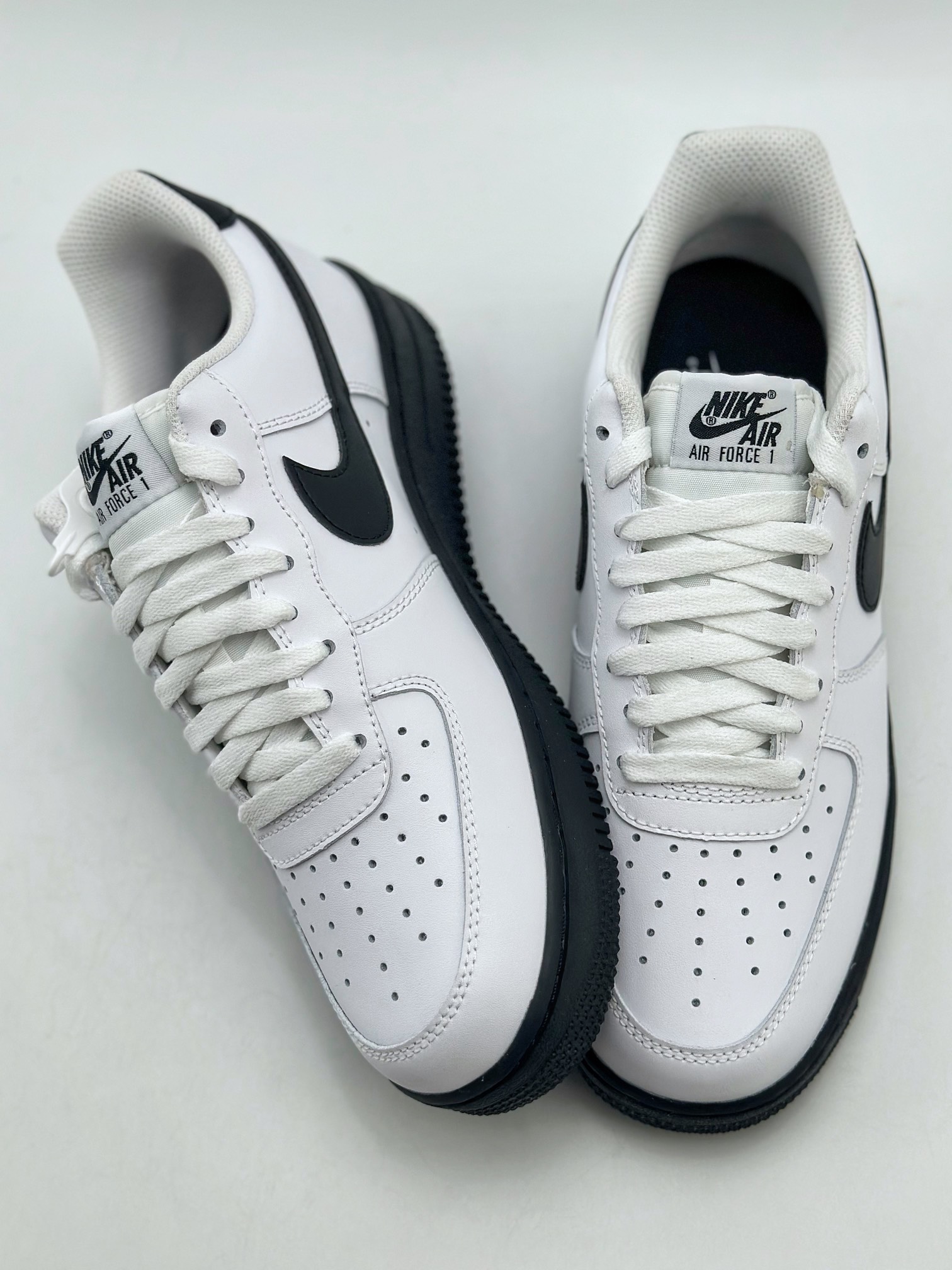 Nike Air Force 1 Low 07 白黑 CK7663-101