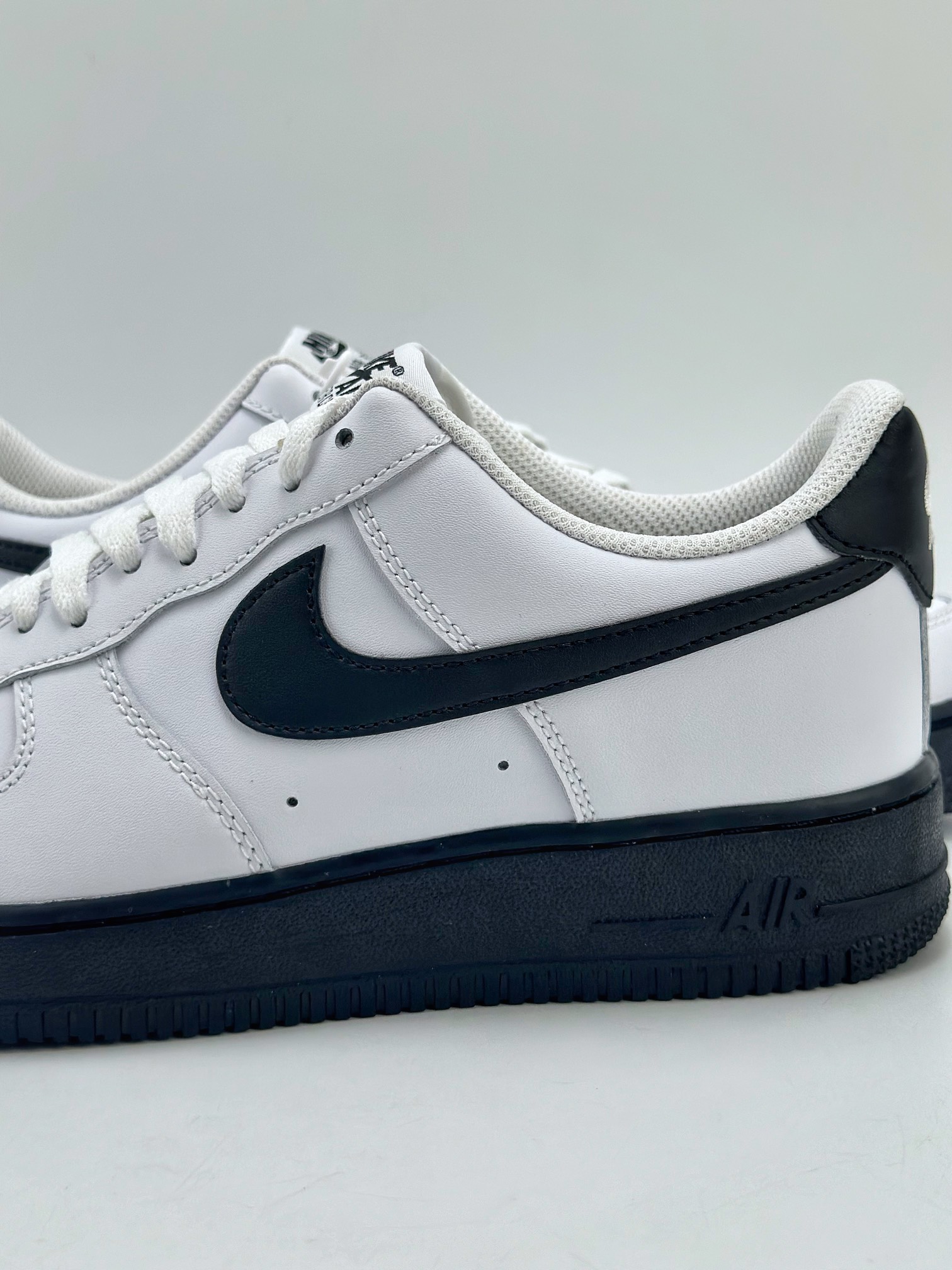 Nike Air Force 1 Low 07 白黑 CK7663-101