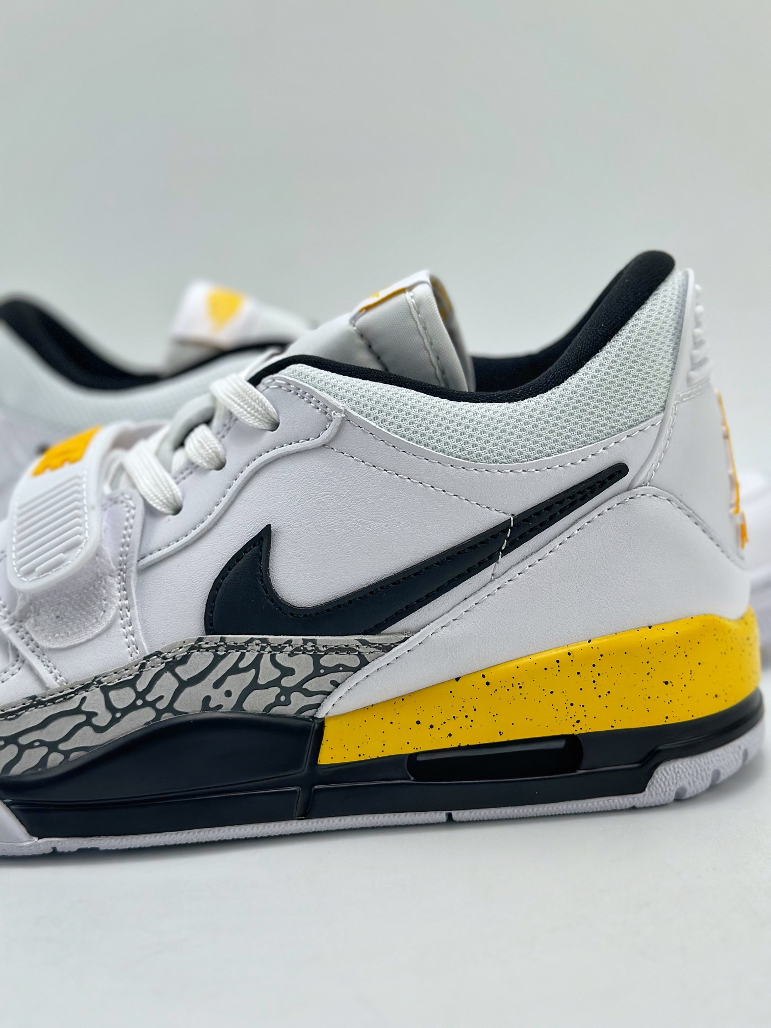 Nike Air Jordan Legacy 312 Low 乔丹最强三合一混合版 CD7069-107