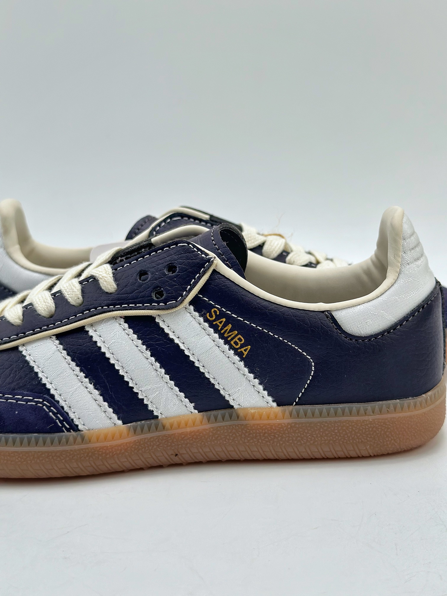 190 adidas originals Samba OG 紫白 IG6836