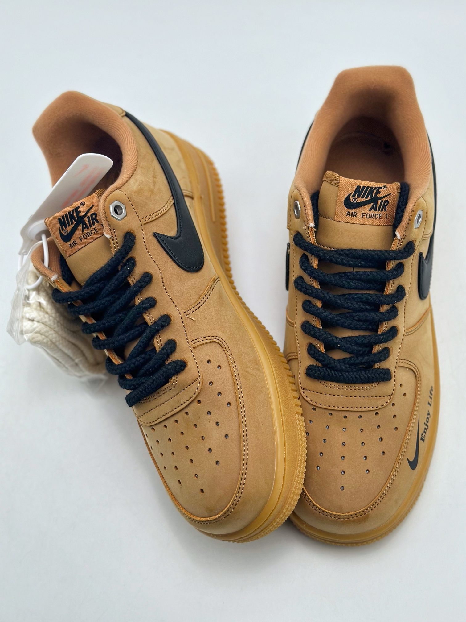 240 Nike Air Force 1 Low 07 FZ7372-200